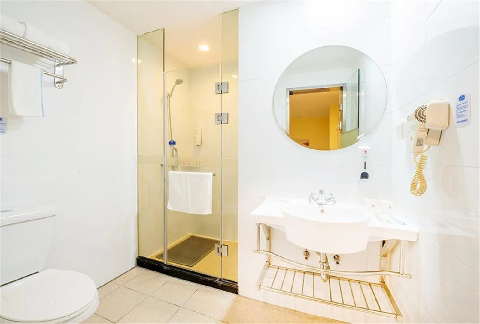 Elan Hotel Xinyang Railway Station