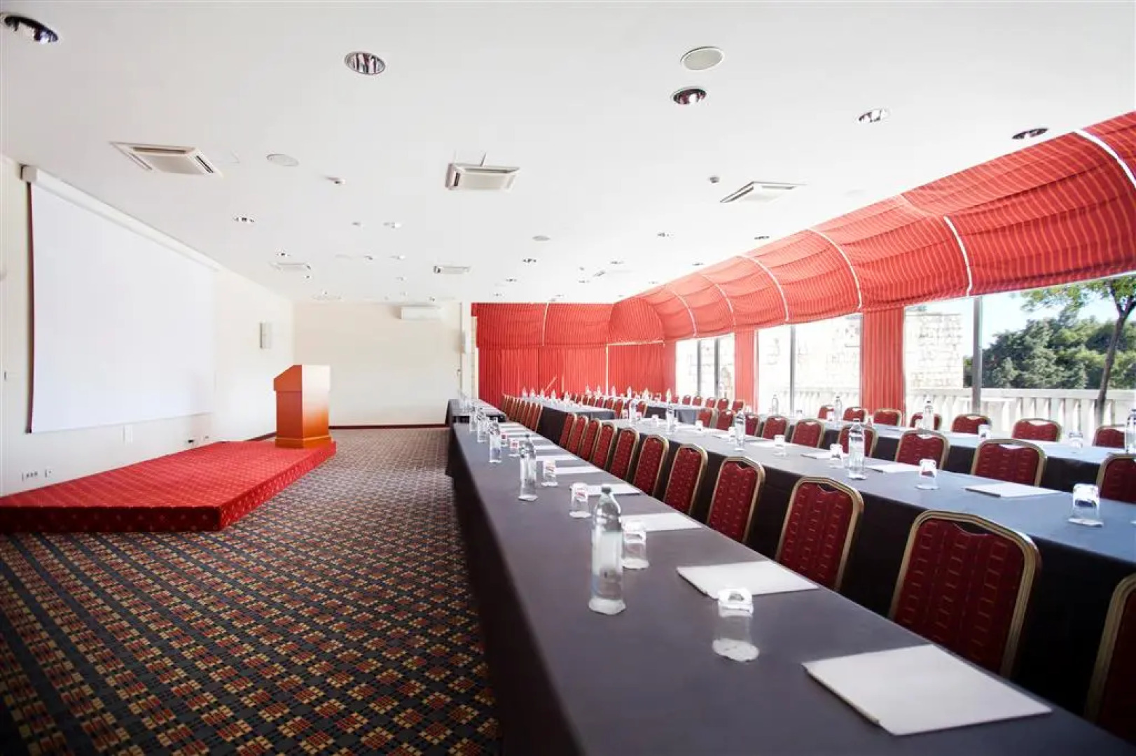 Grand Villa Argentina