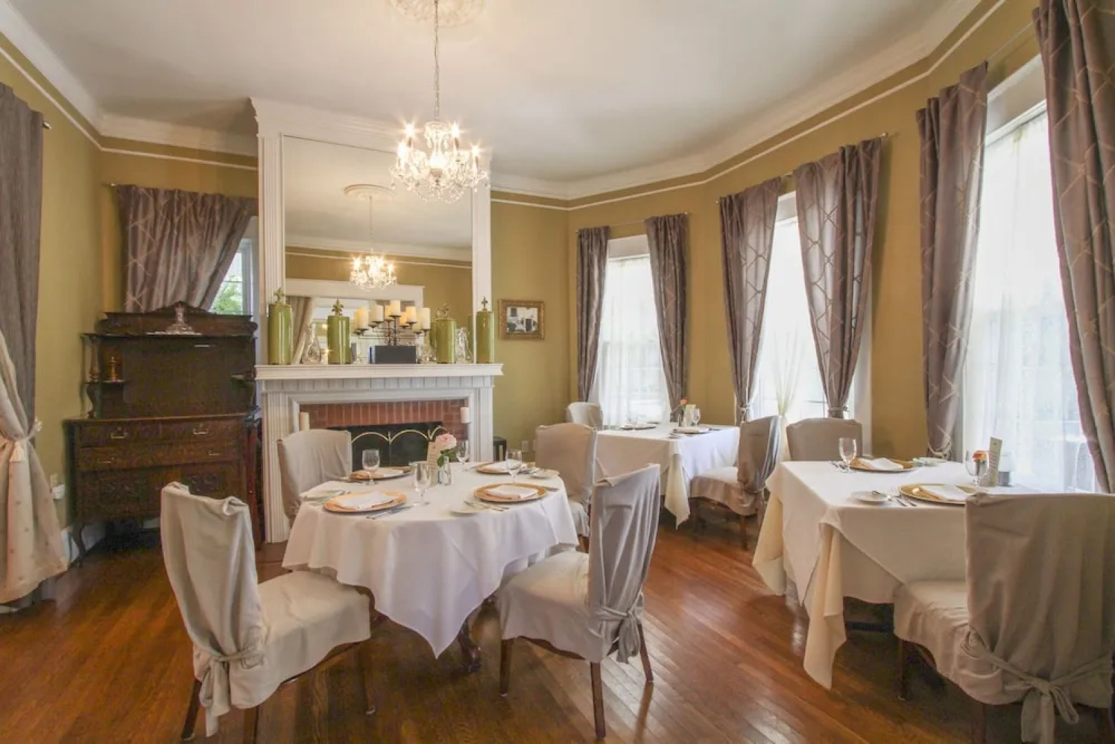 Burke Manor Inn & Pavilion