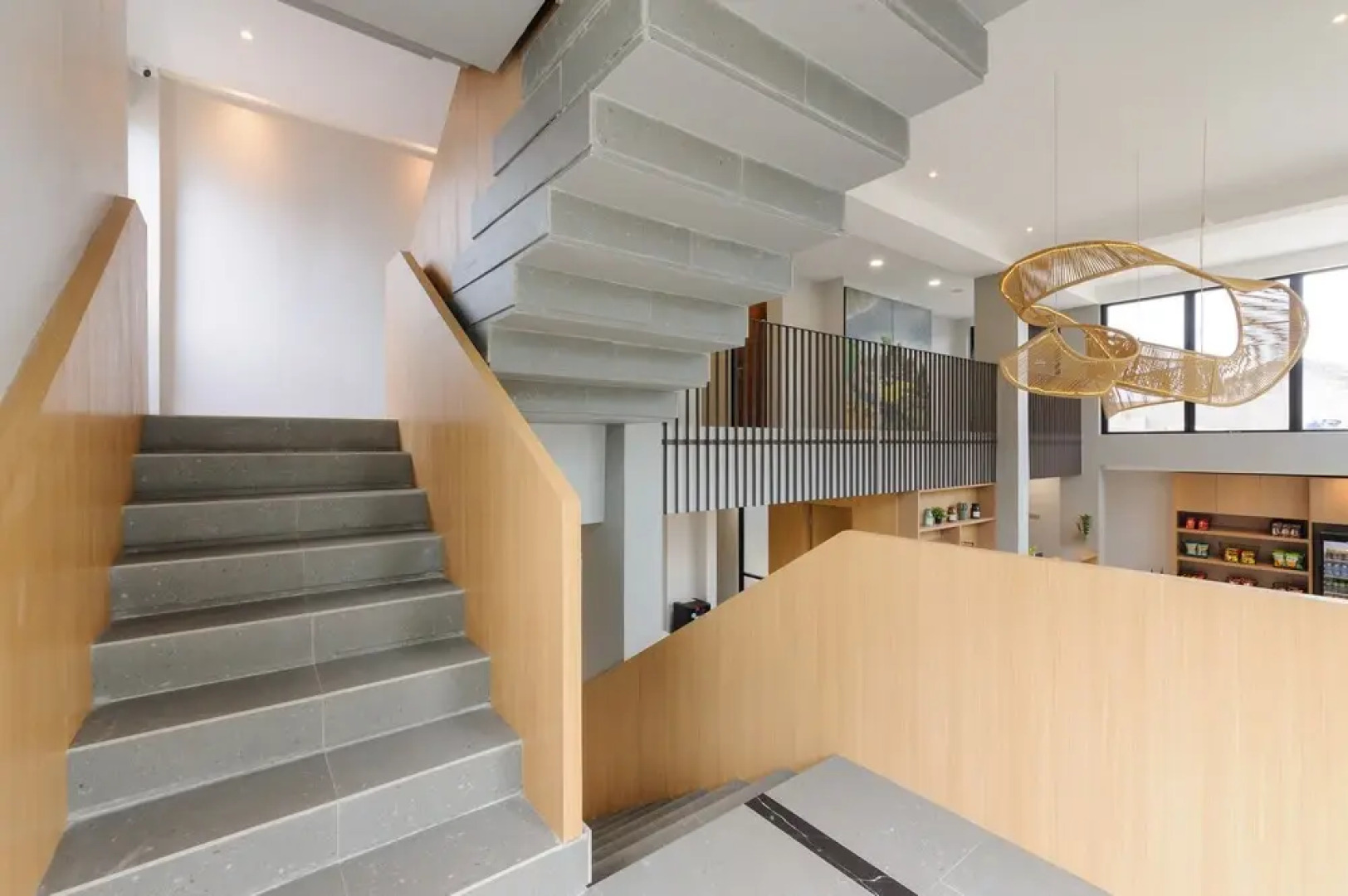 Urbanview Hotel Puri Indah