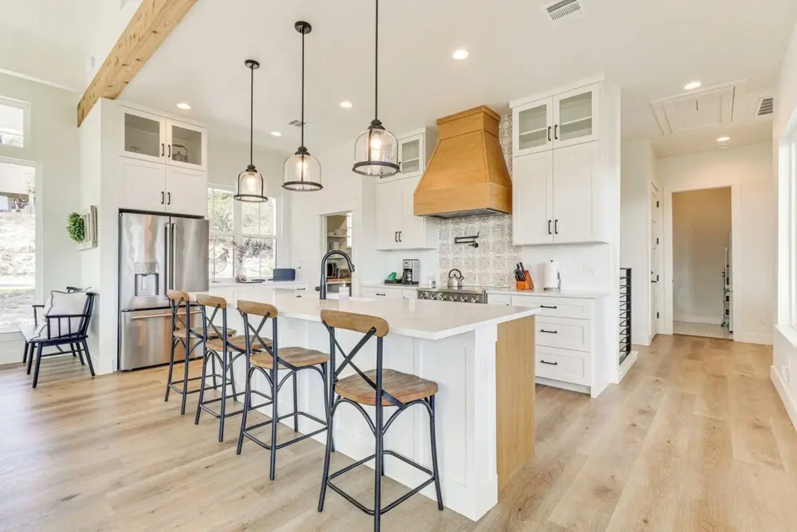 Walk to Beach: Farmhouse w Lake Travis Views