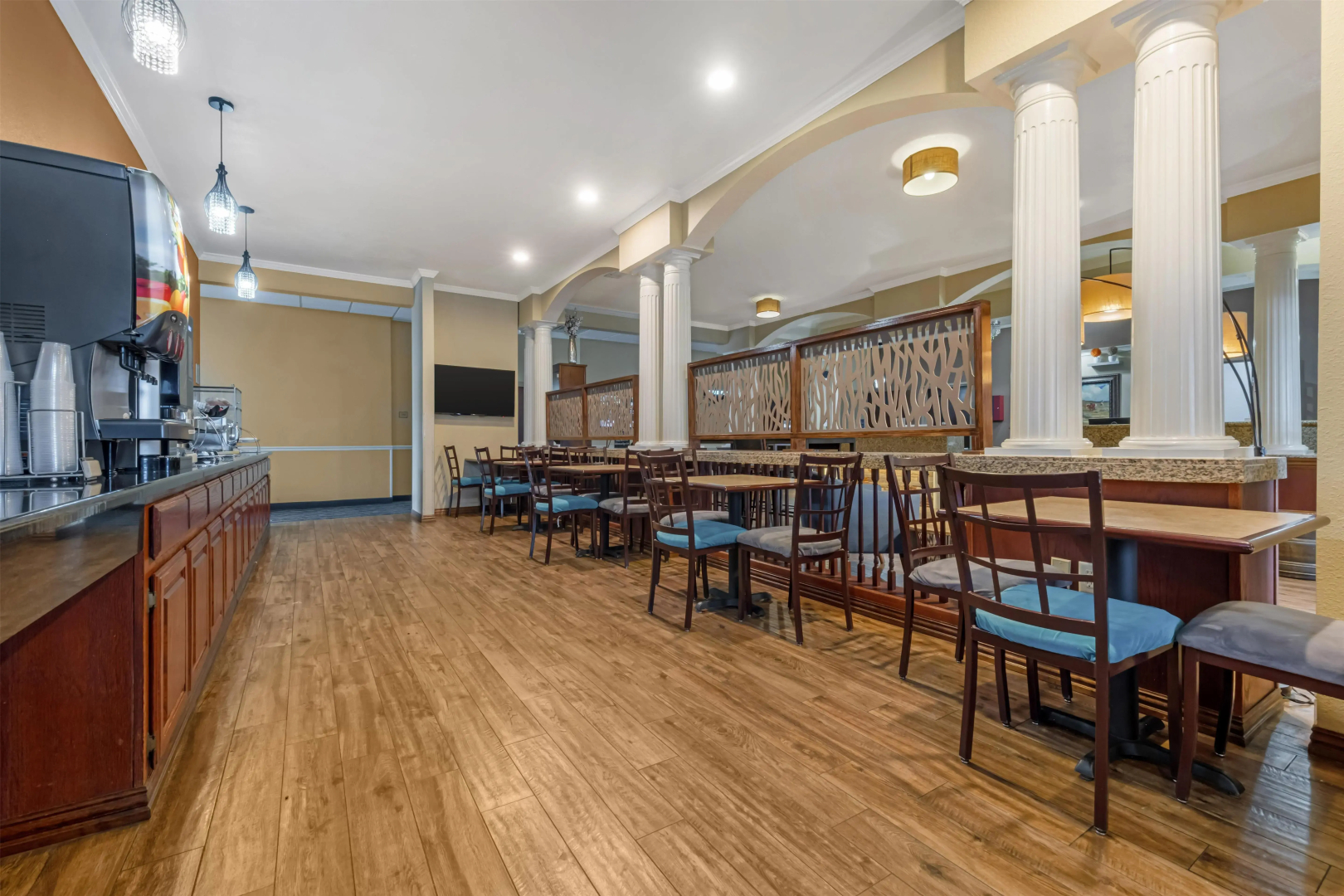 Best Western Plus Shamrock Inn & Suites