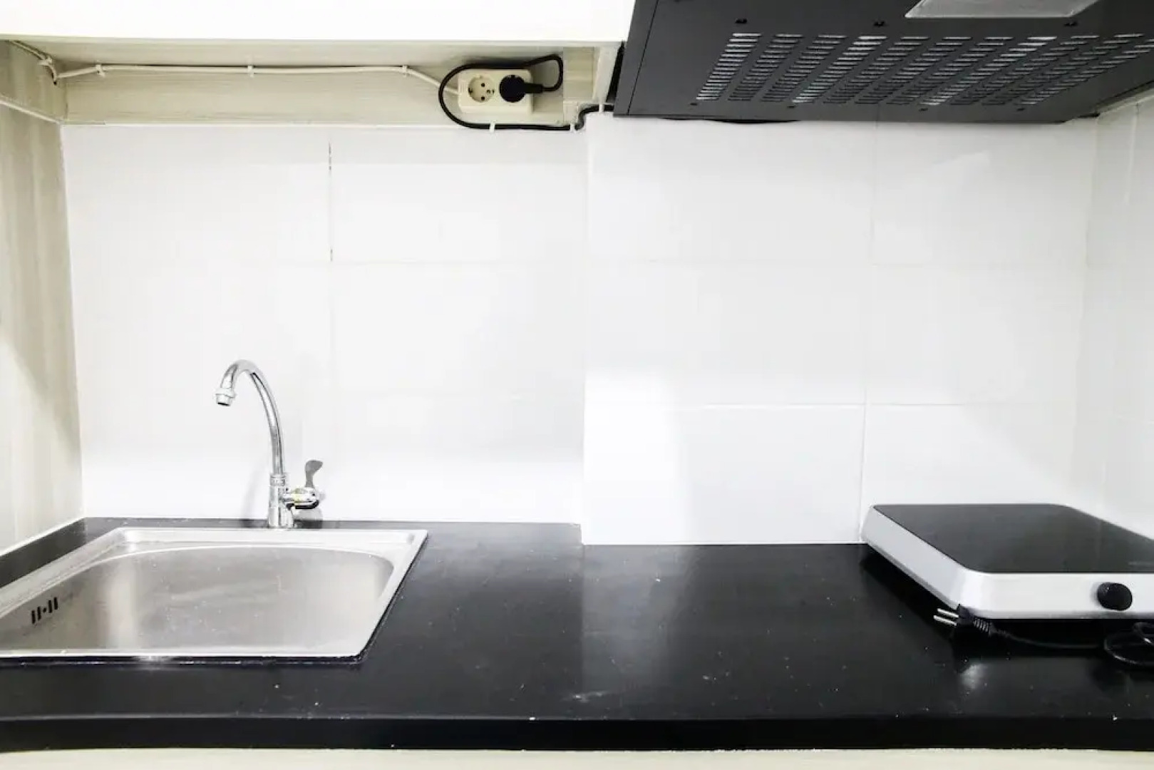 Nice View Studio @ Azalea Suites Apartment