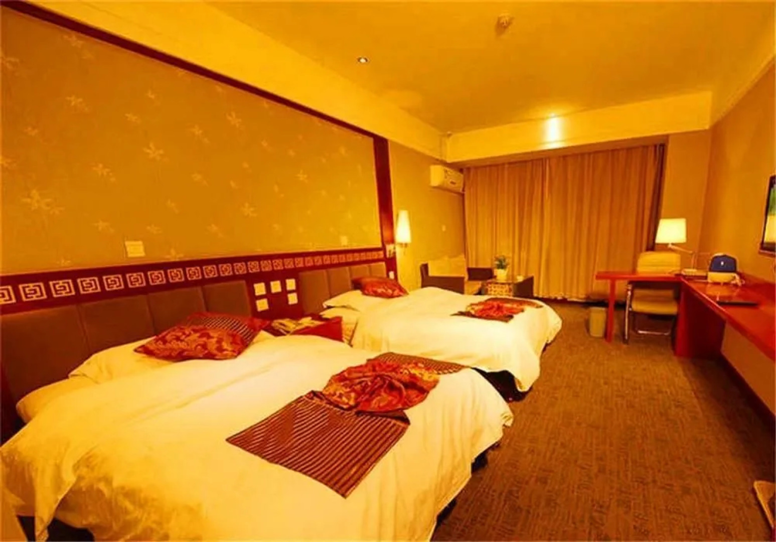 Golden Spring Hotel Lijiang