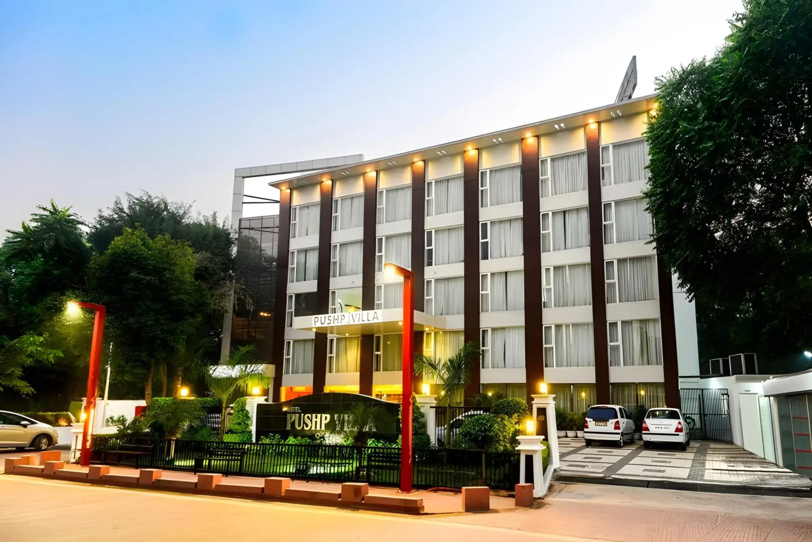 Hotel Pushpvilla