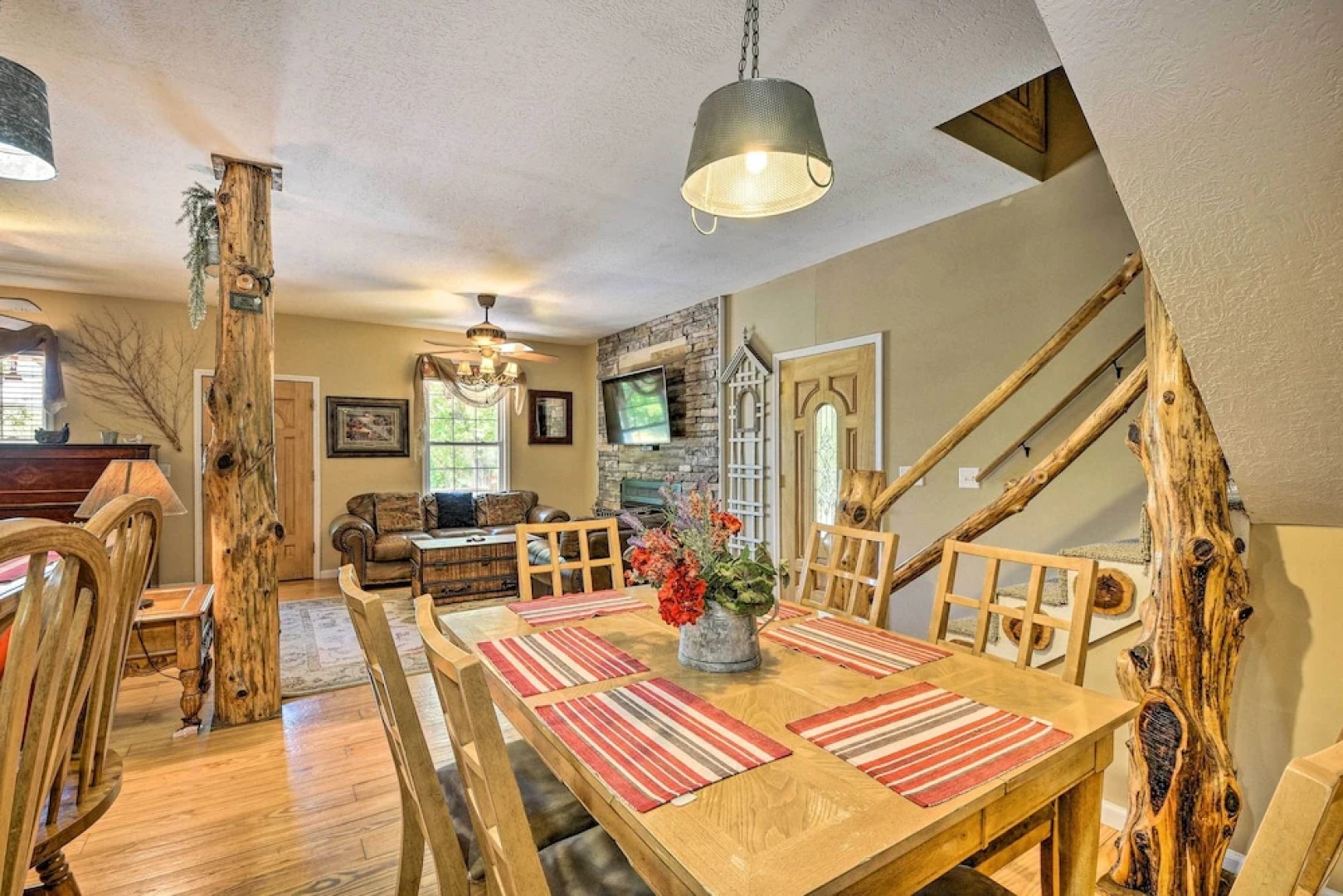 Guntersville Cabin Nestled in Kudzu Cove Resort