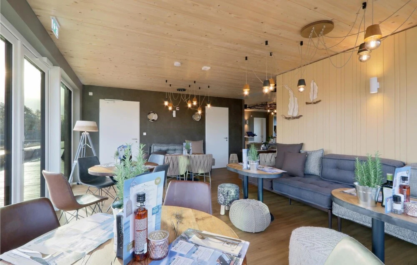 Amazing Home in Lembruch/dümmer See With 2 Bedrooms, Wifi and Indoor Swimming Pool