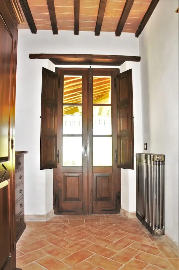 House With 4 Bedrooms in Montelaterone, With Wonderful Mountain View,