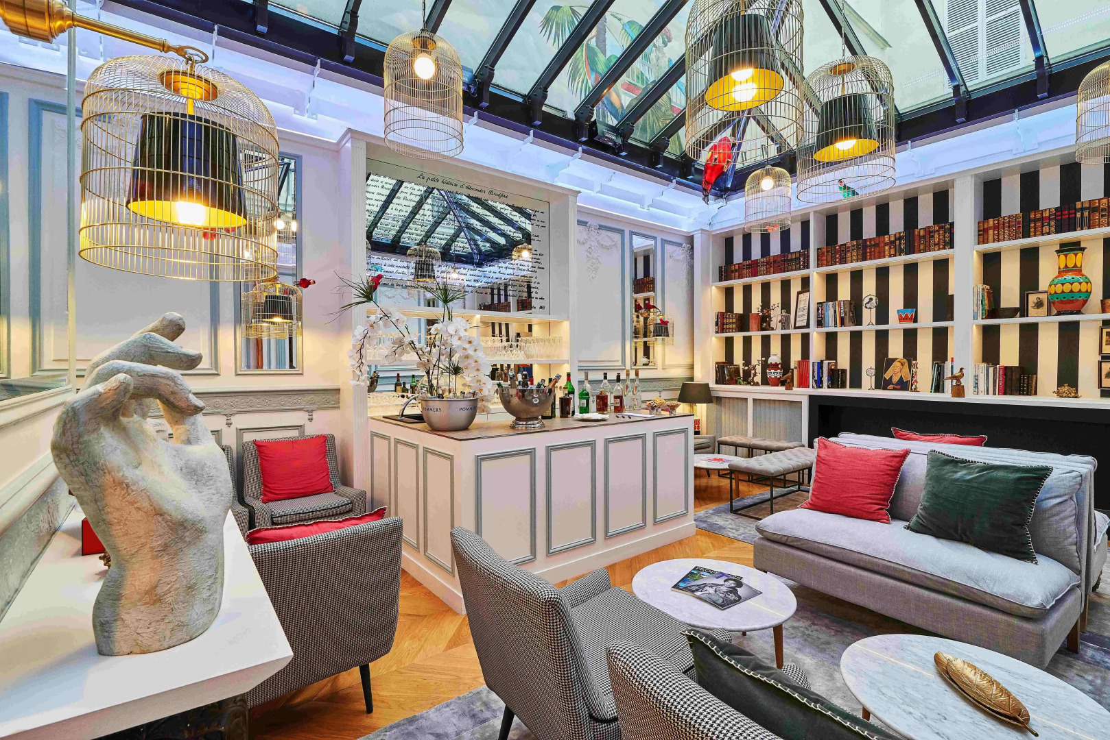 Hôtel Bradford Elysées – Astotel