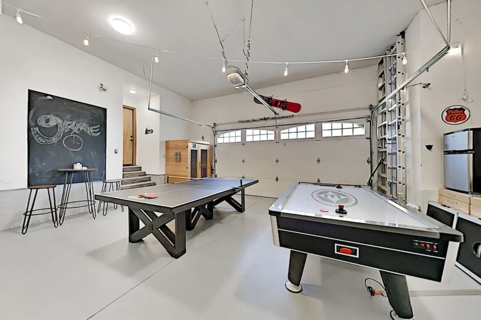 1216kodi 3 Bedroom Home