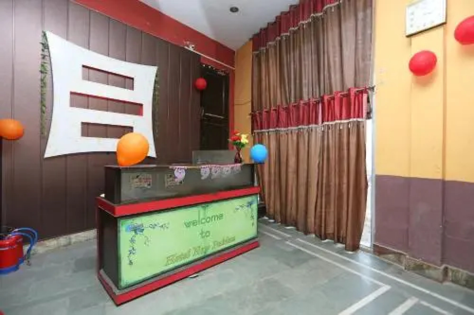 OYO 22771 Hotel New Pakiza