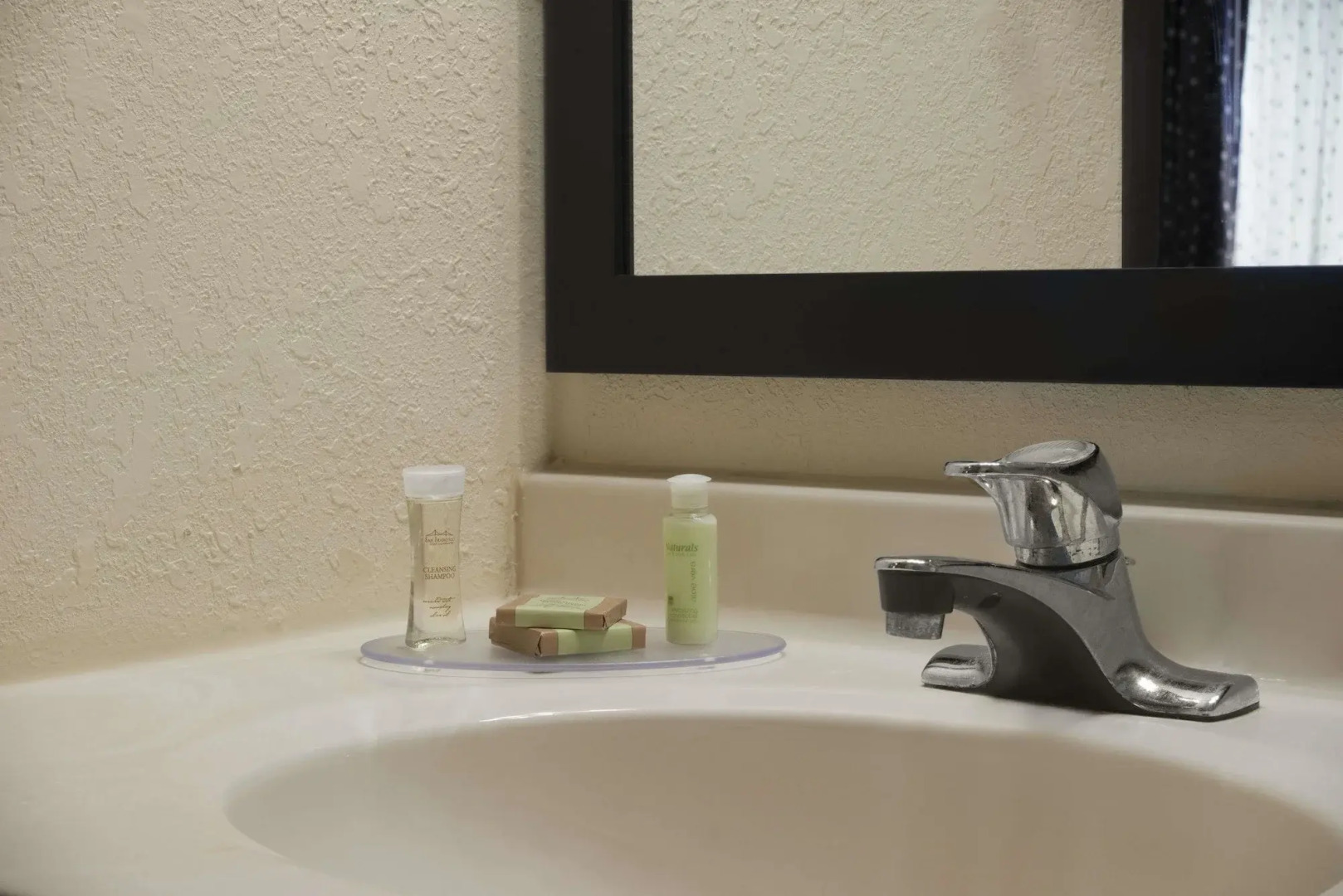 Super 8 by Wyndham Whitewater WI