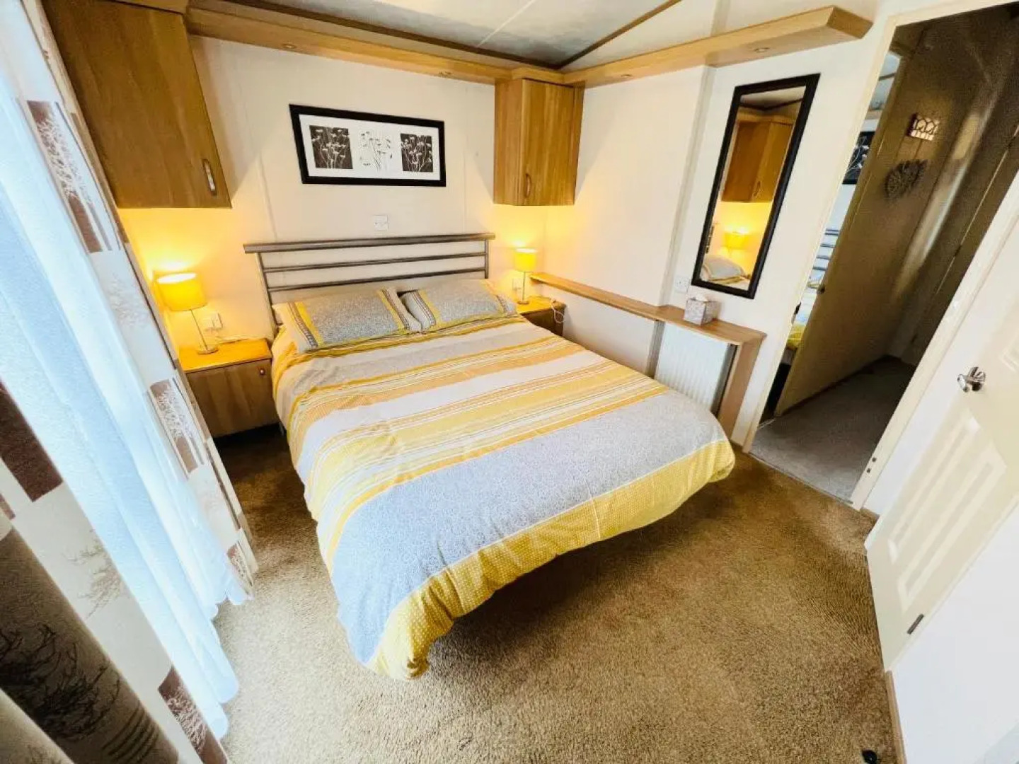 Luxury 2 Bedroom Caravan LG39, Shanklin, Isle of Wight
