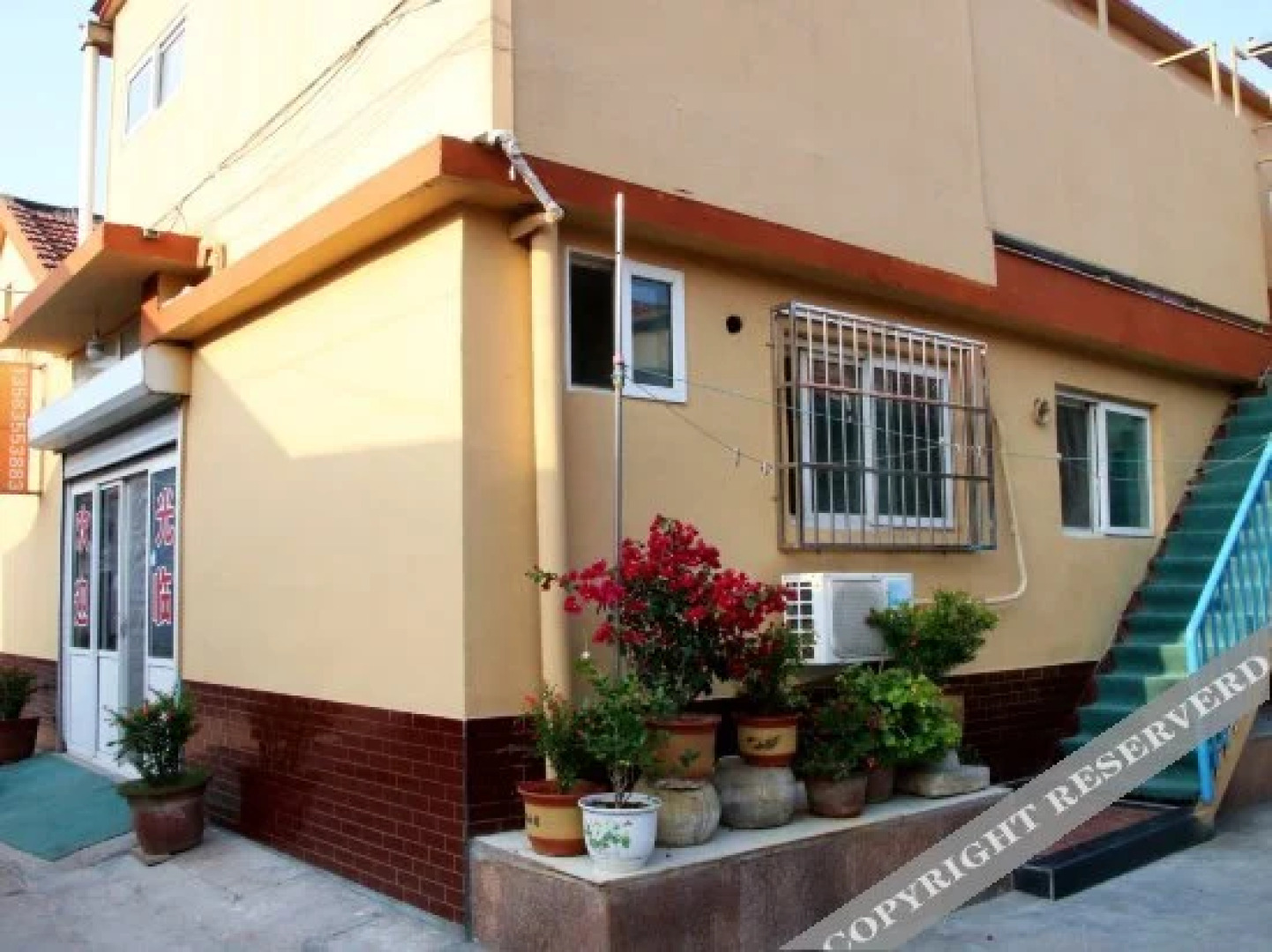 Penglai March antique fishing Inn