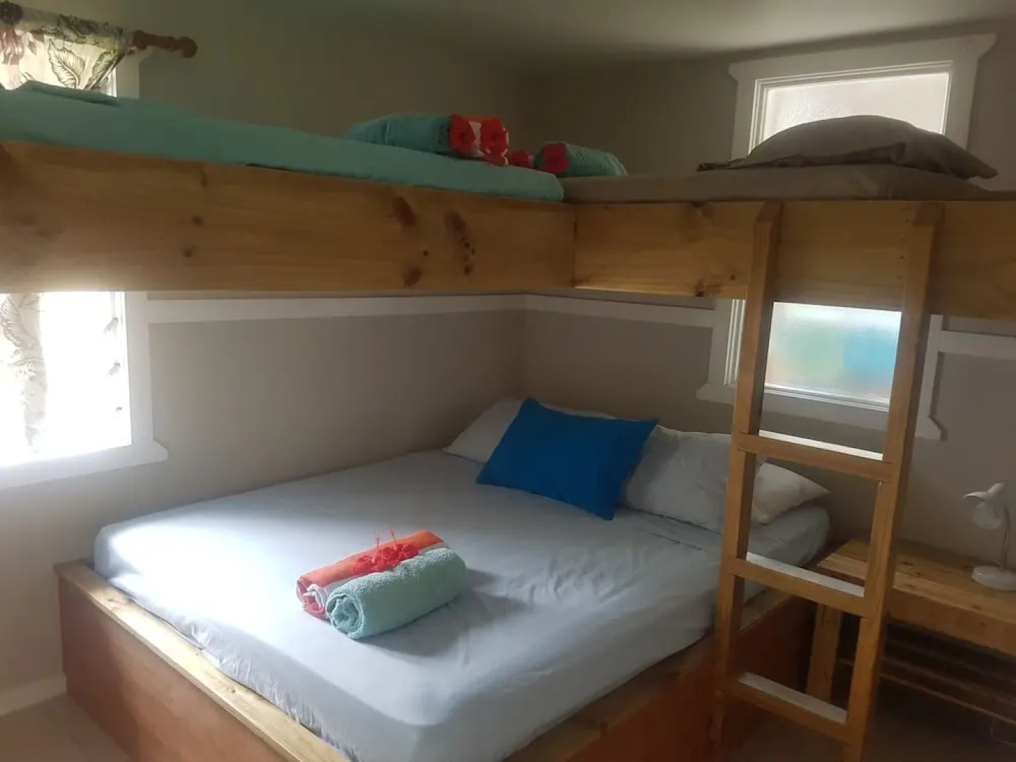 Sa'Moana Beach Bungalows