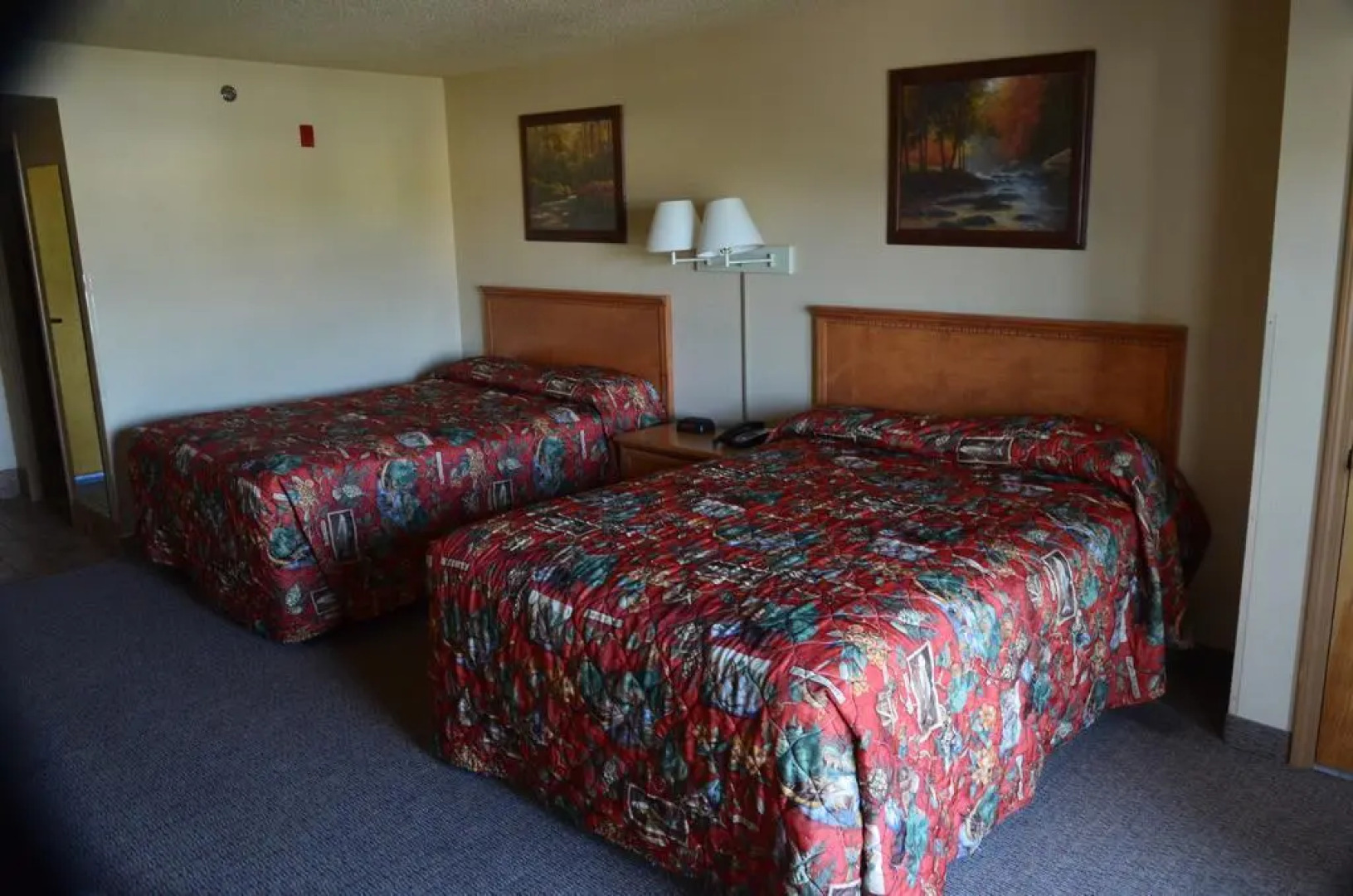 Grand Smokies Resort Lodge