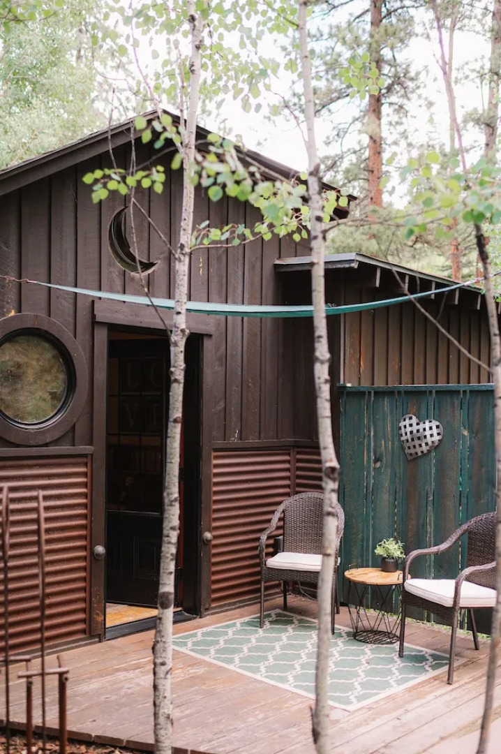 Highland Haven Creekside Inn