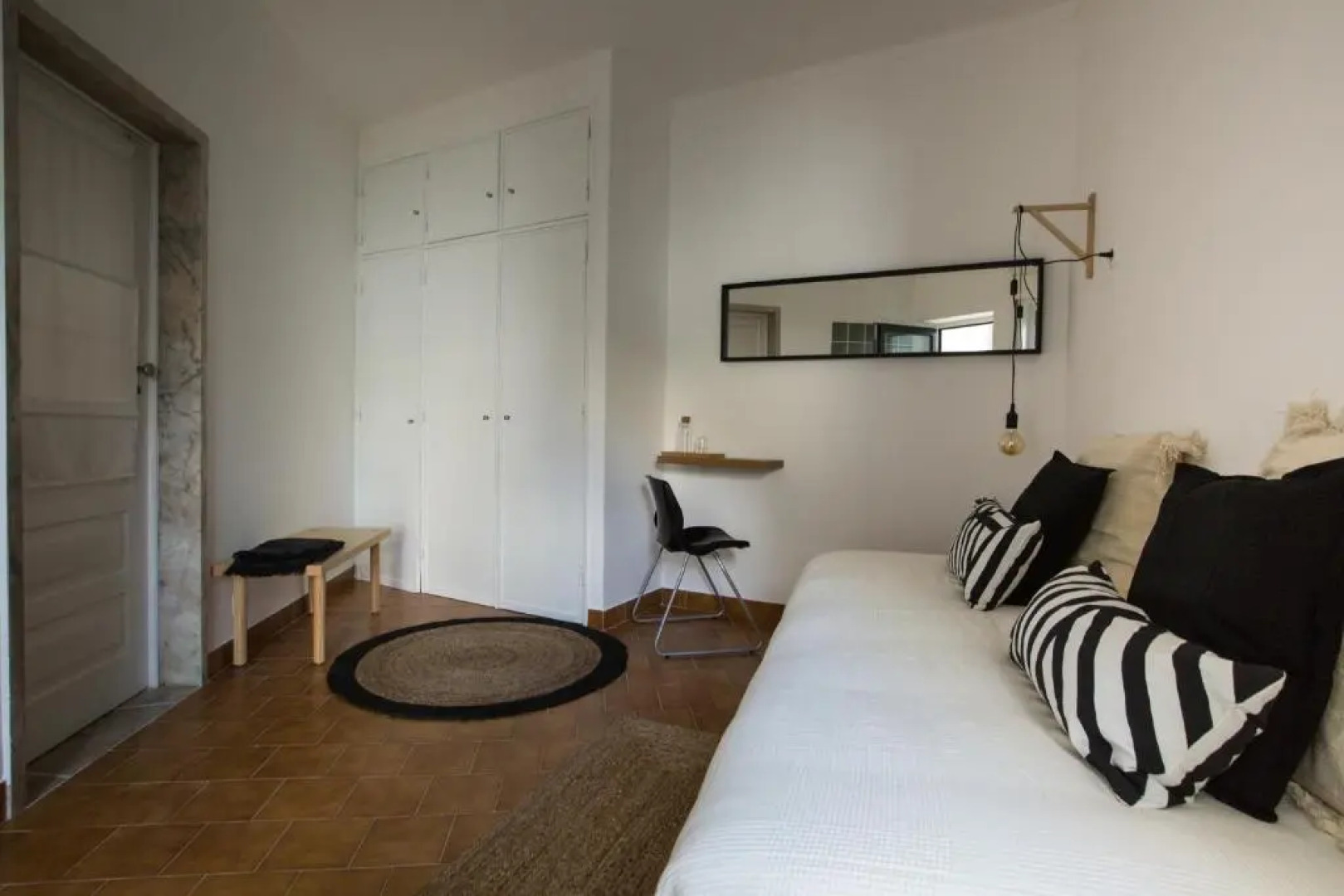 The Minimal House II