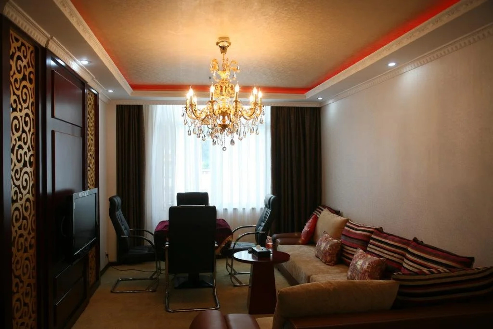 Nyingchi Galongla Grand Hotel