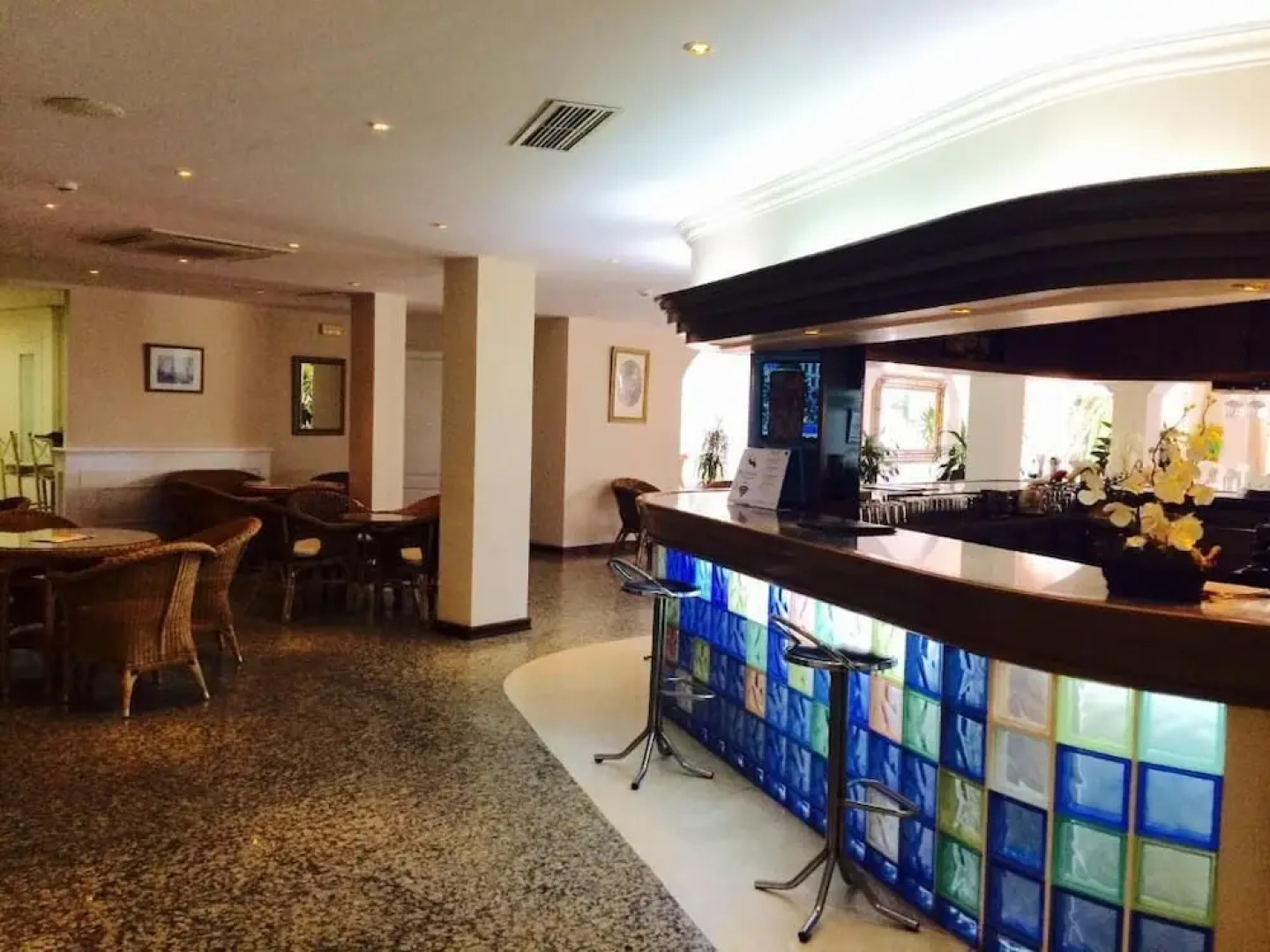 Apartamentos Coronado