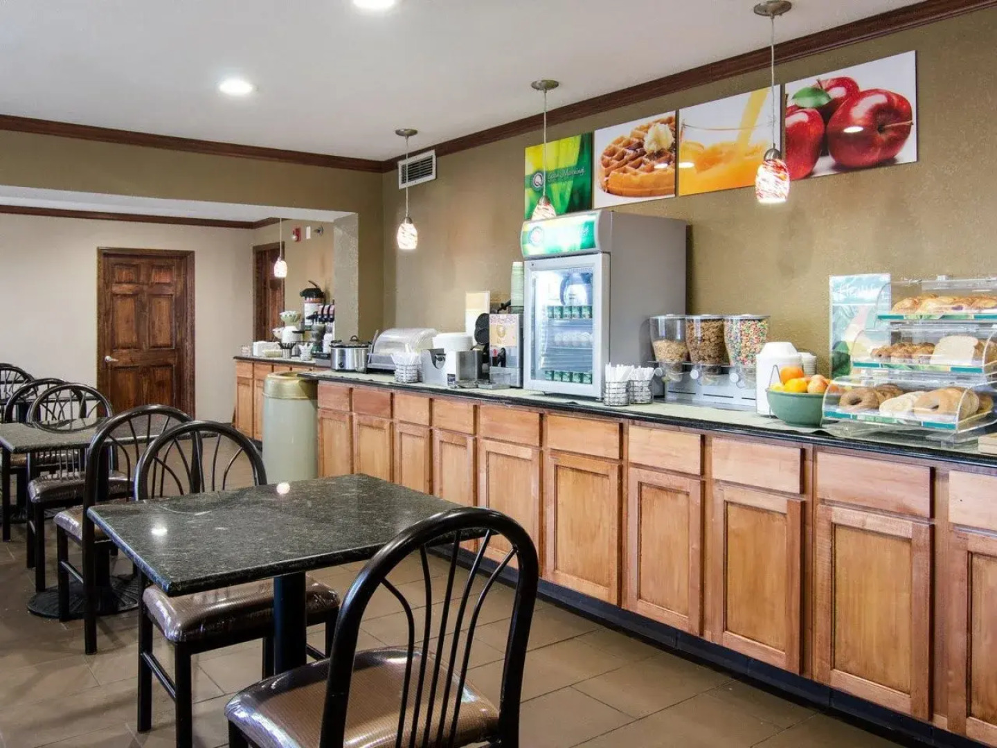 Quality Inn Merriam - Kansas City