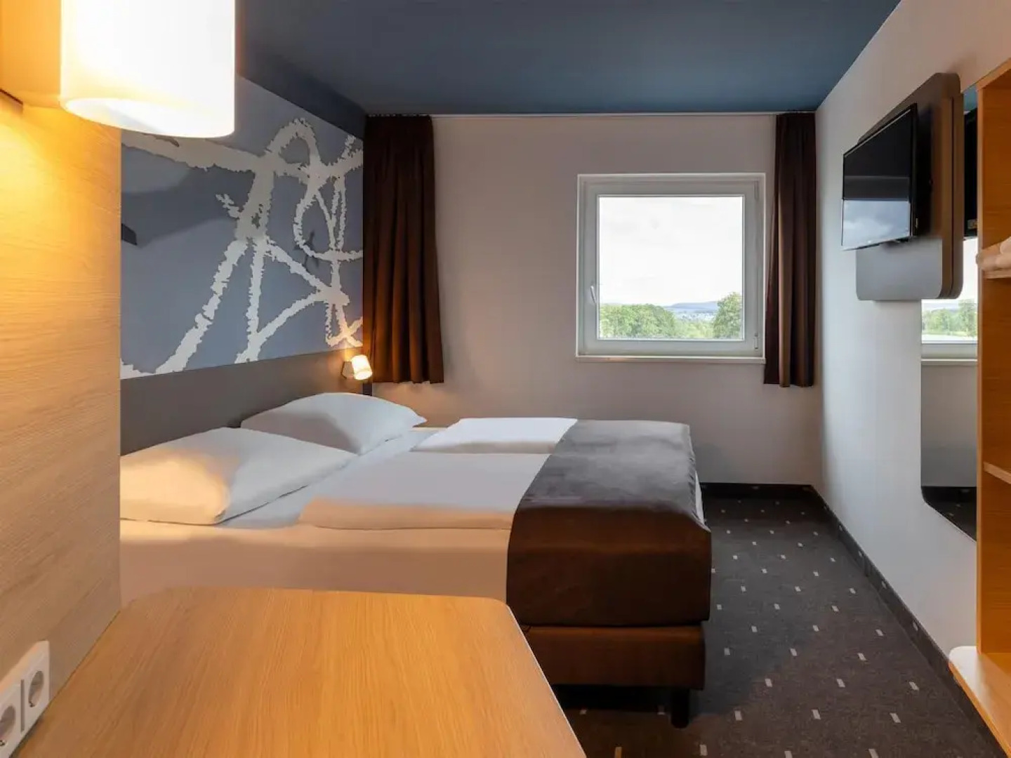 B&B Hotel Frankfurt-Hahn Airport