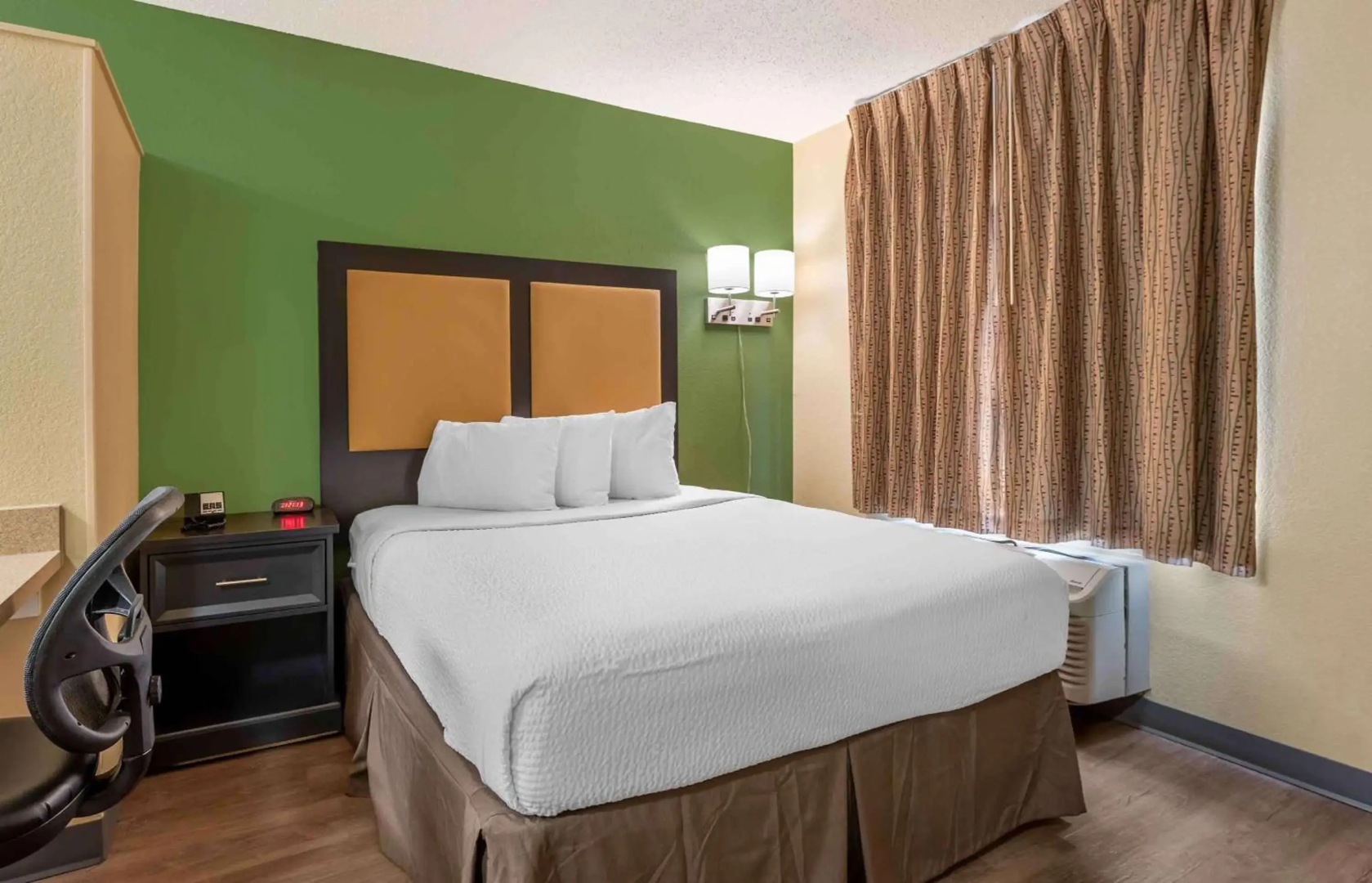 Extended Stay America Select Suites Chicago Lombard Oakbrook