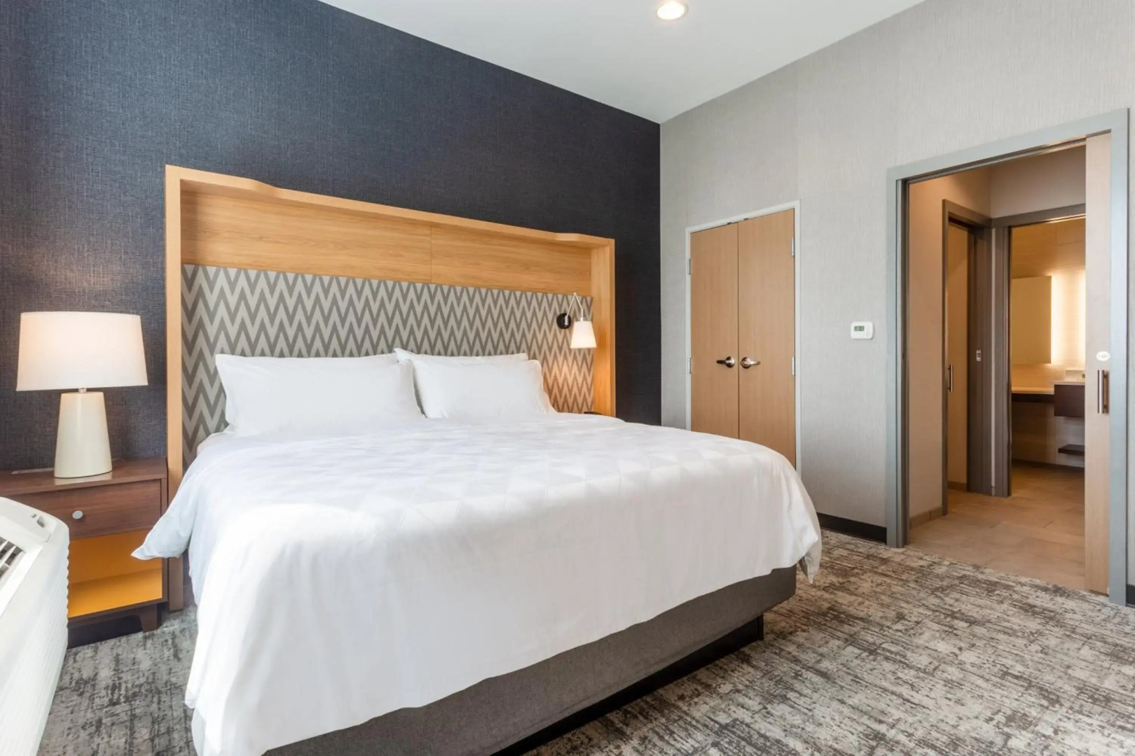 Holiday Inn & Suites Cedar Falls - Waterloo Event Ctr by IHG