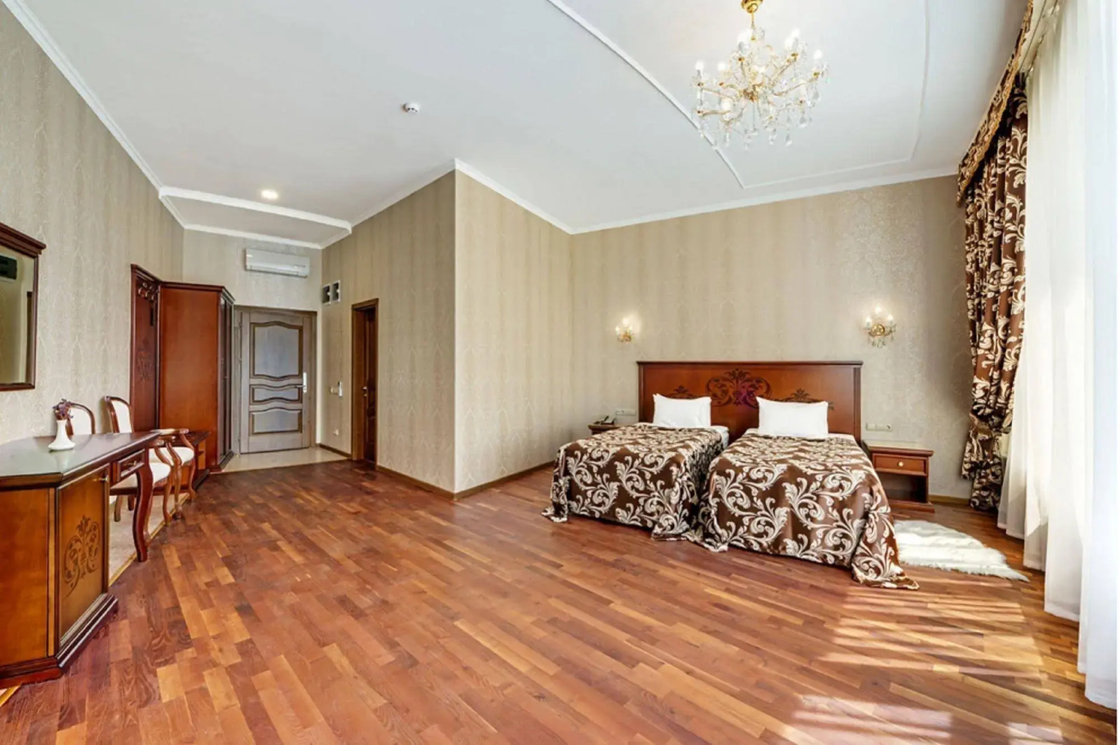 Отель «Черное Море»