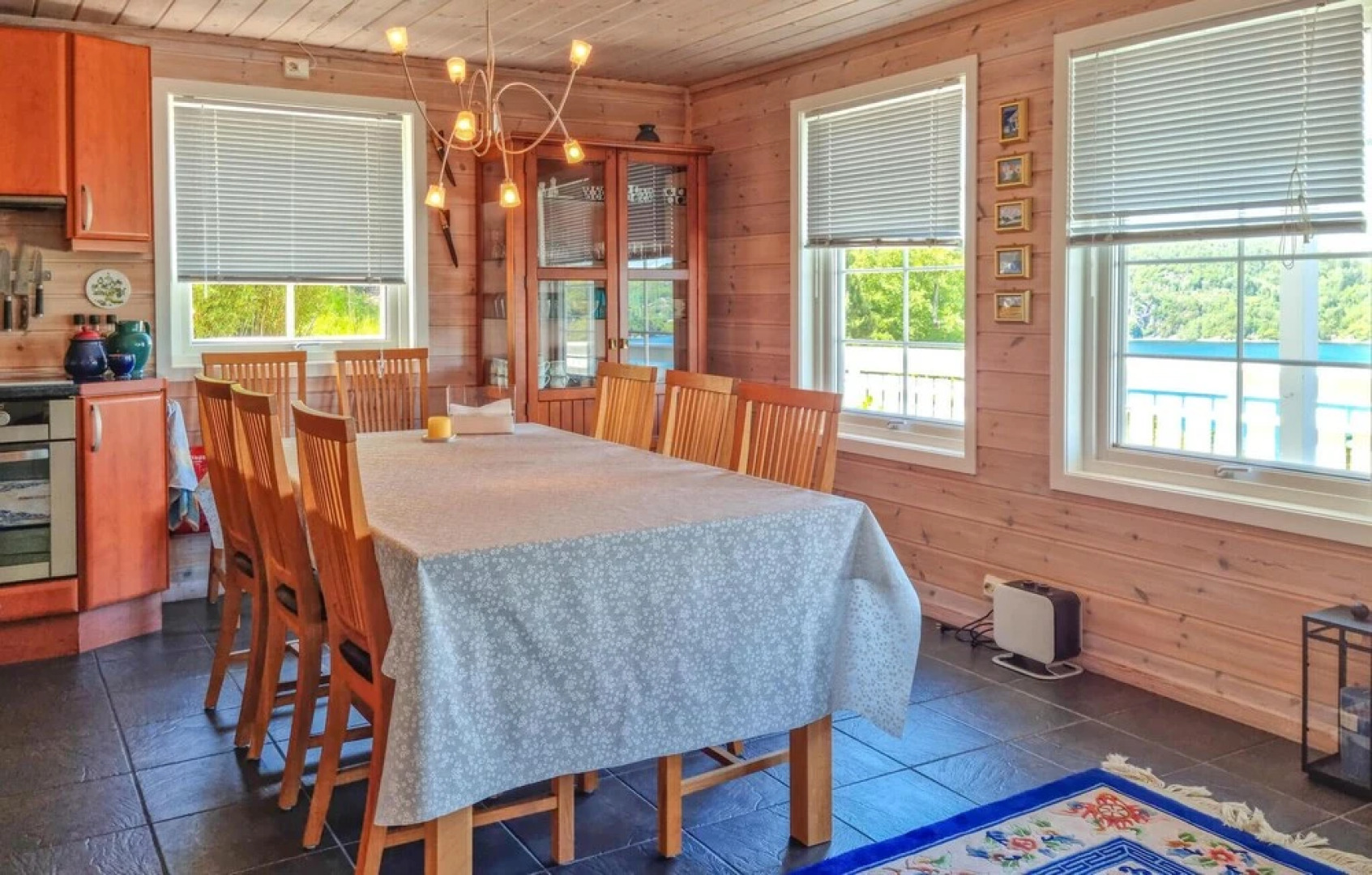 Stunning Home in Spangereid With Wifi and 4 Bedrooms