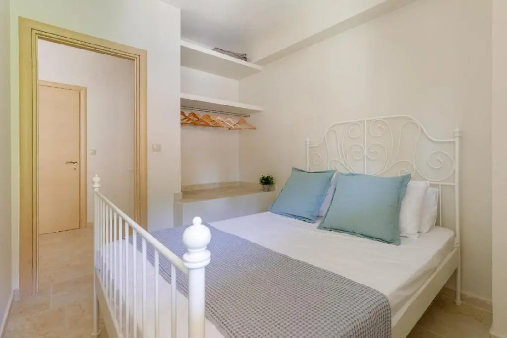 Siviri Forest View Apartment