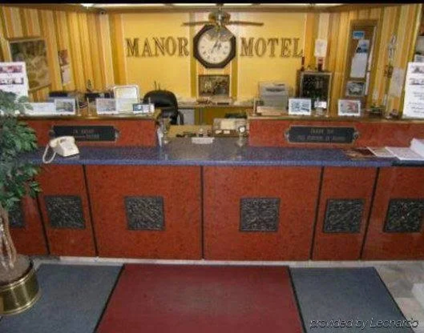 Manor Motel