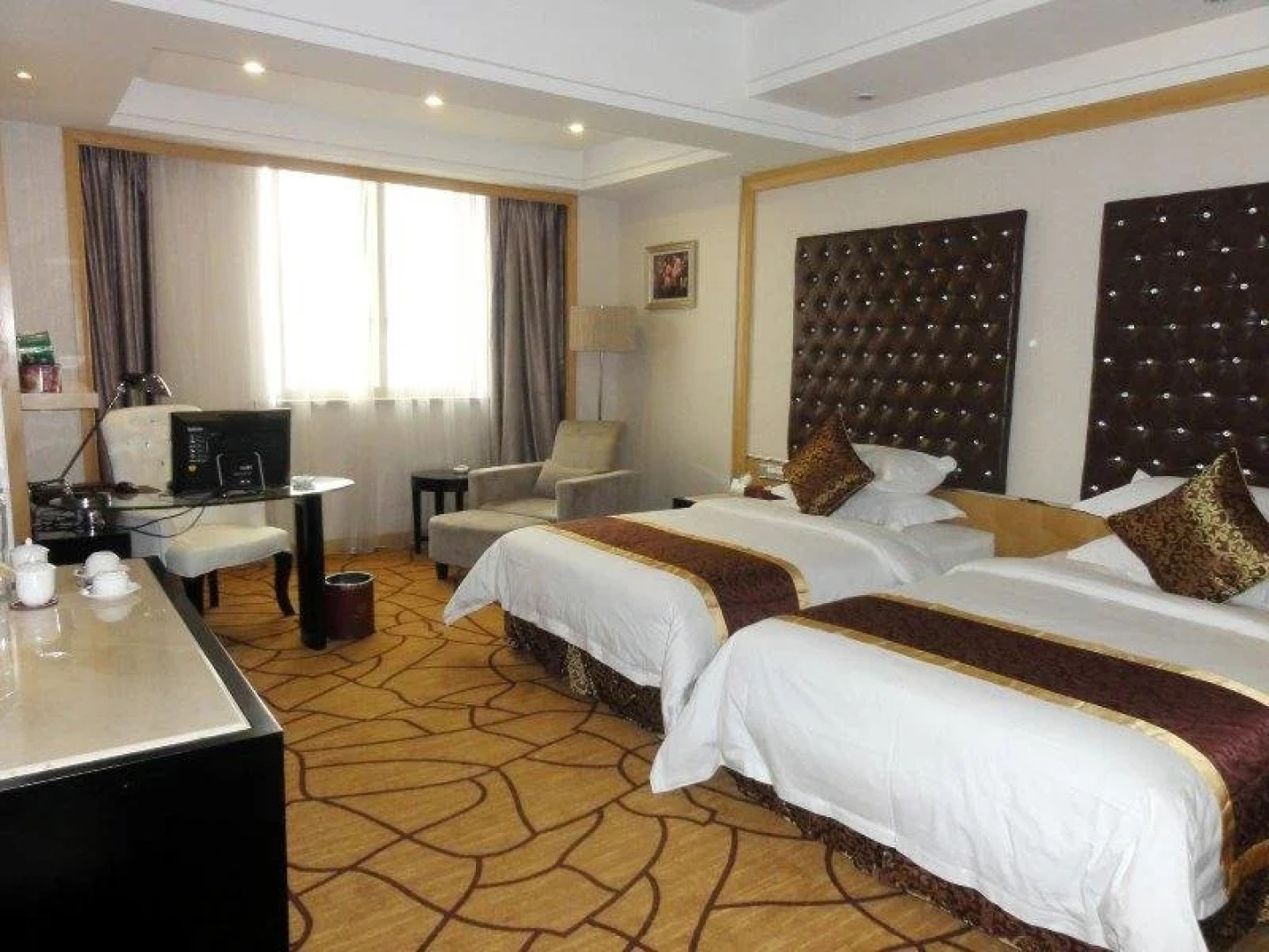 Century Haoting Hotel