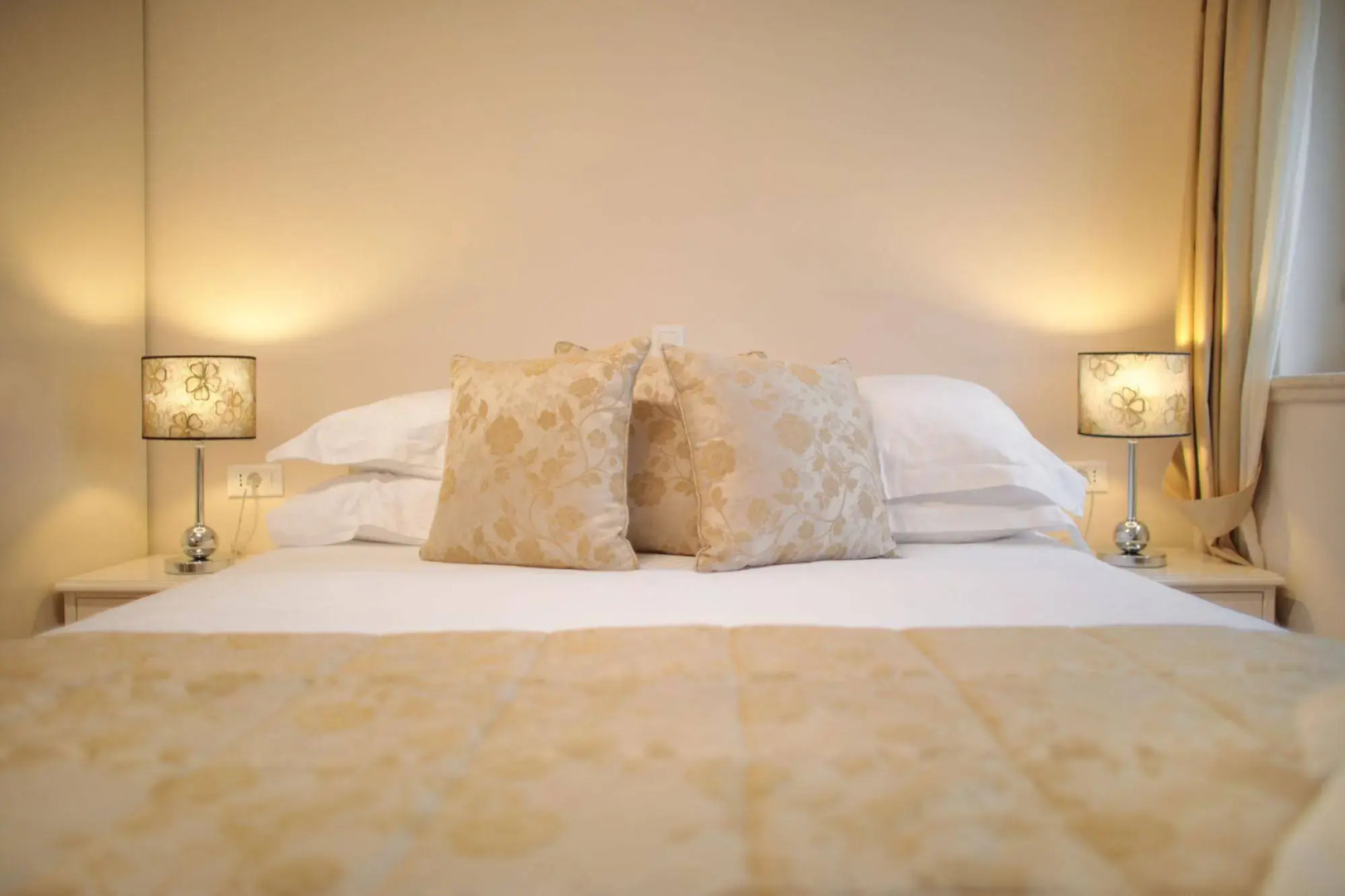 Apartments & Rooms Malo More