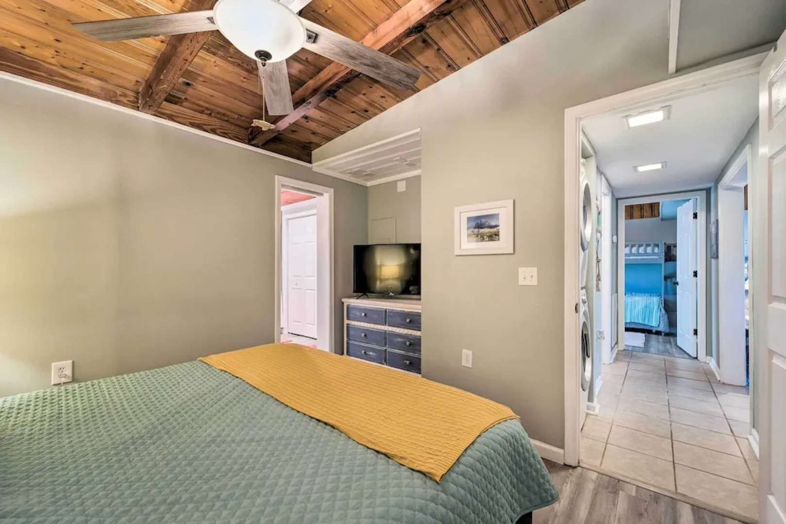 Updated Oak Island Getaway Near Fishing Dock!