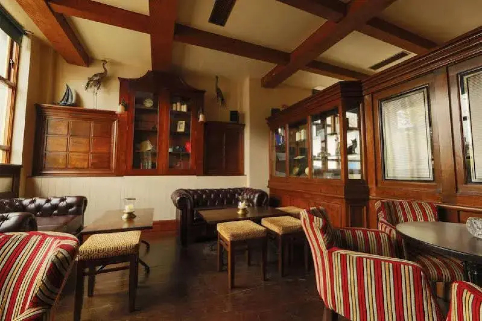 Riverside Suites Hotel