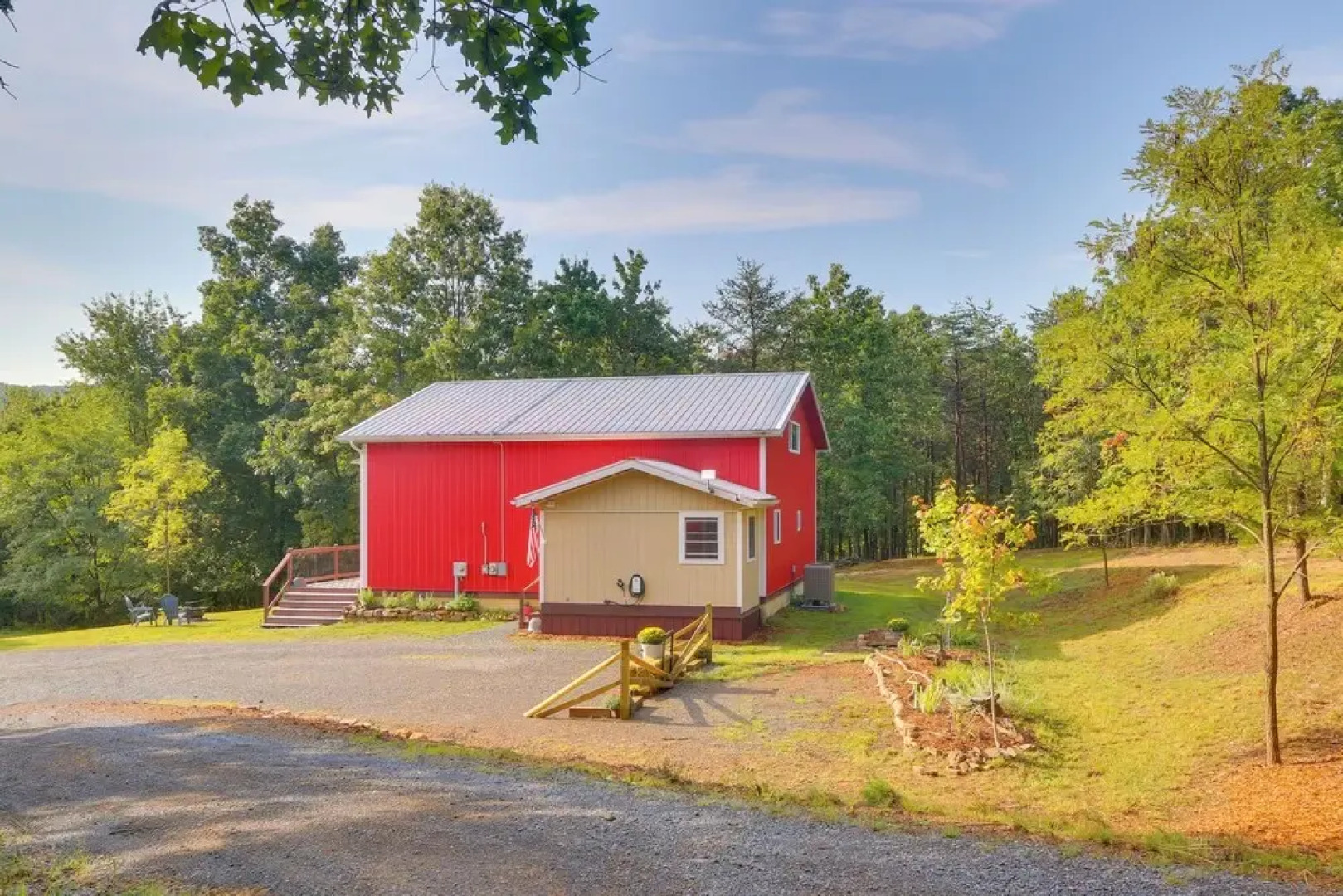 Secluded Berkeley Springs Home w/ Fire Pit + Deck!