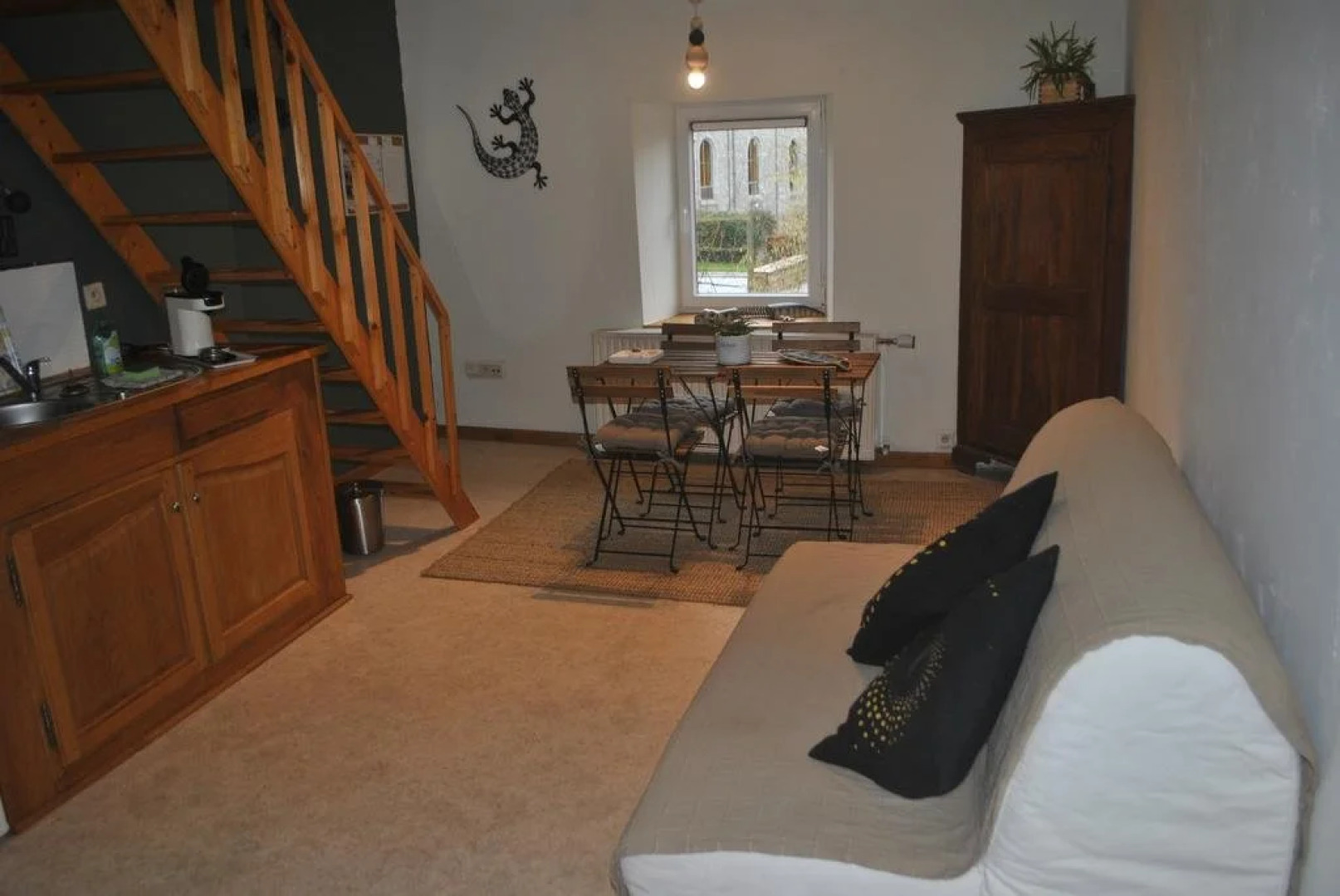 Celinies Guest House