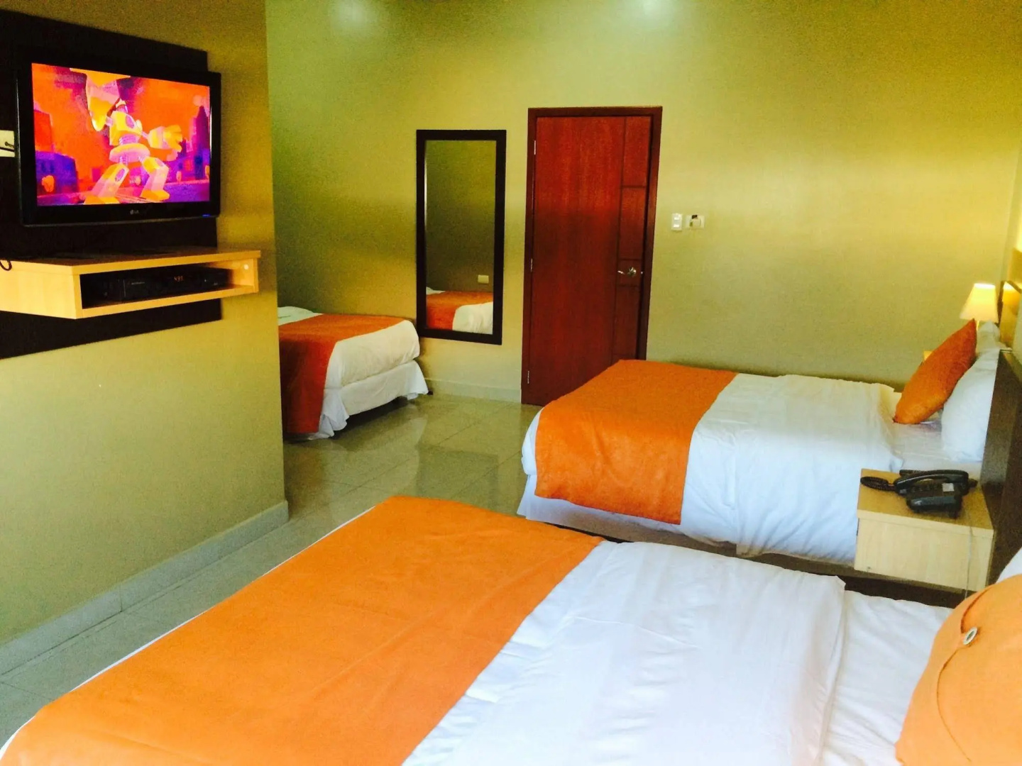 Hotel Corona Real