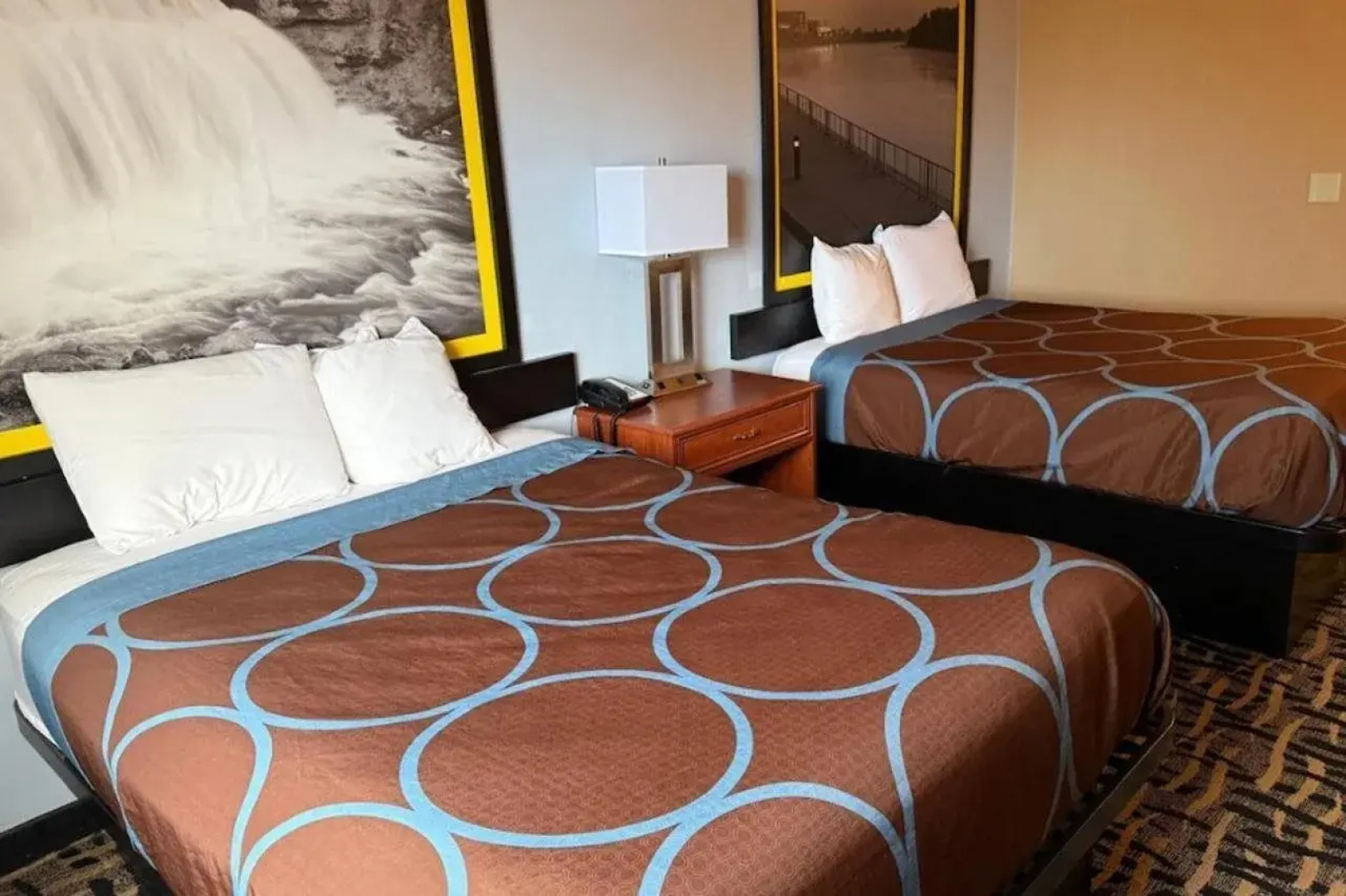 Super 8 by Wyndham Cozad