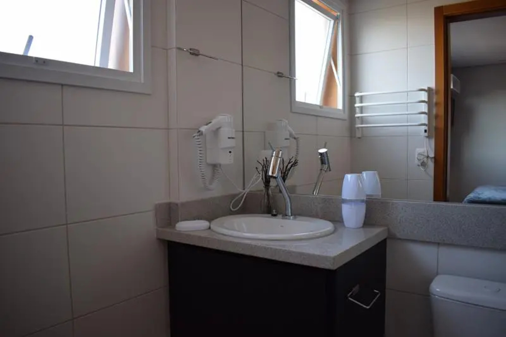 Lindo E Moderno Apartamento De 2 Quartos Em Gramado