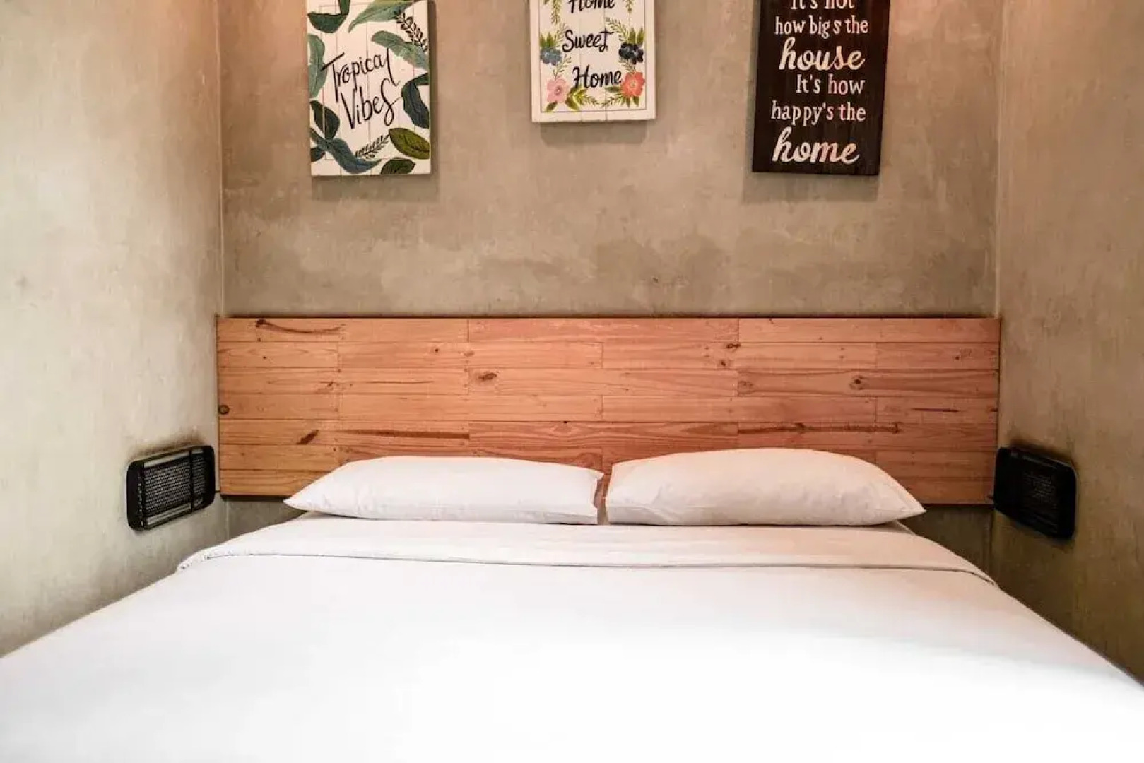 Summerville Hotel & Coffee Shop