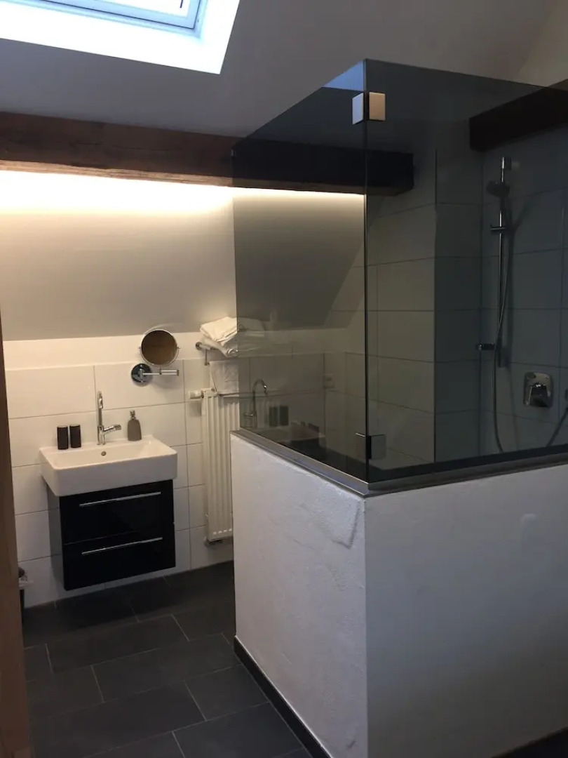 Alter Winzerhof Weisenheim am Berg e.K.