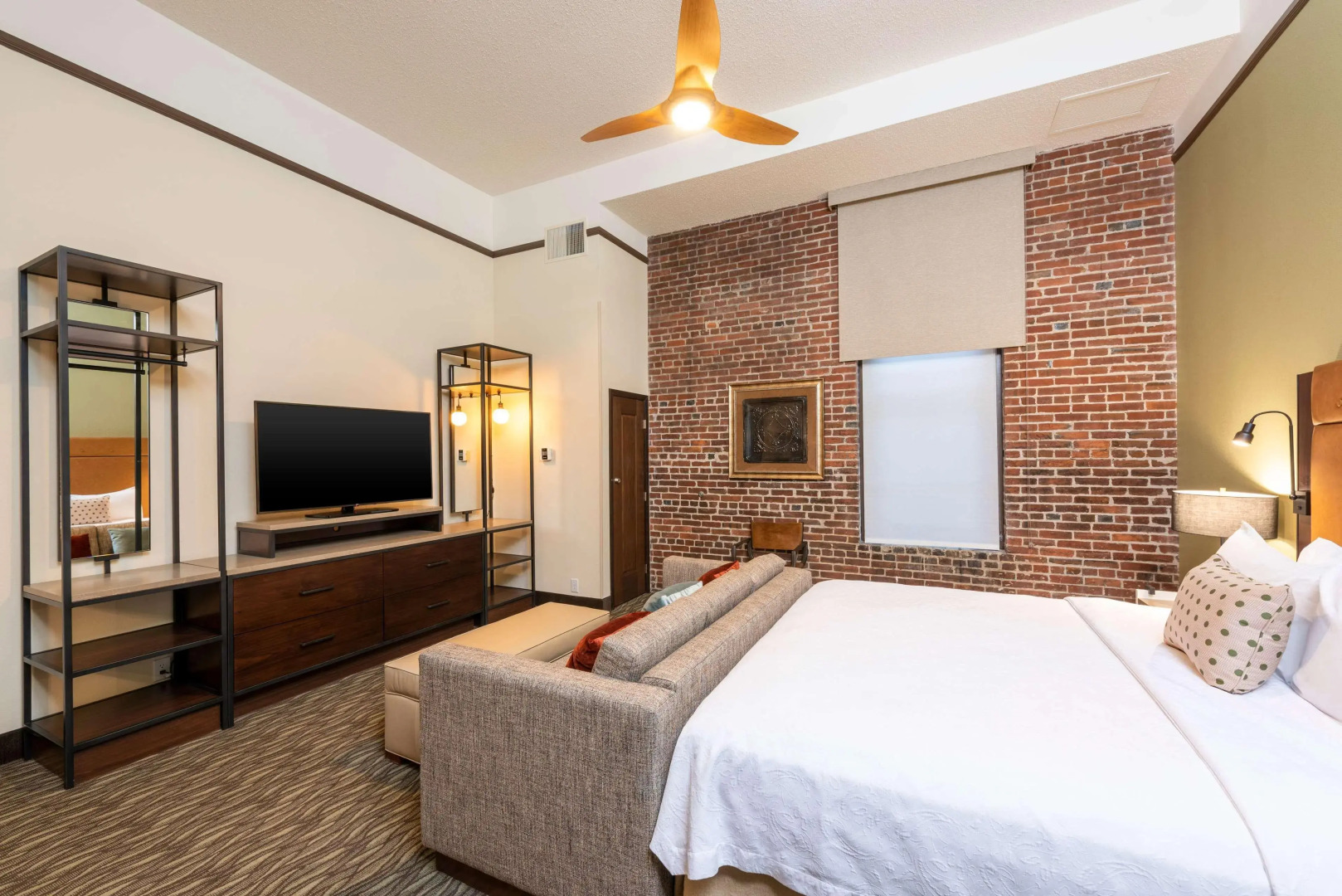 Homewood Suites by Hilton Indianapolis-Downtown