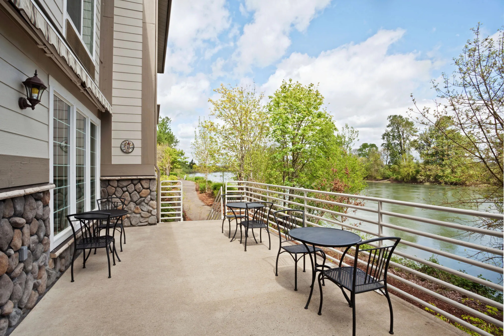 Holiday Inn Express Corvallis-On the River by IHG