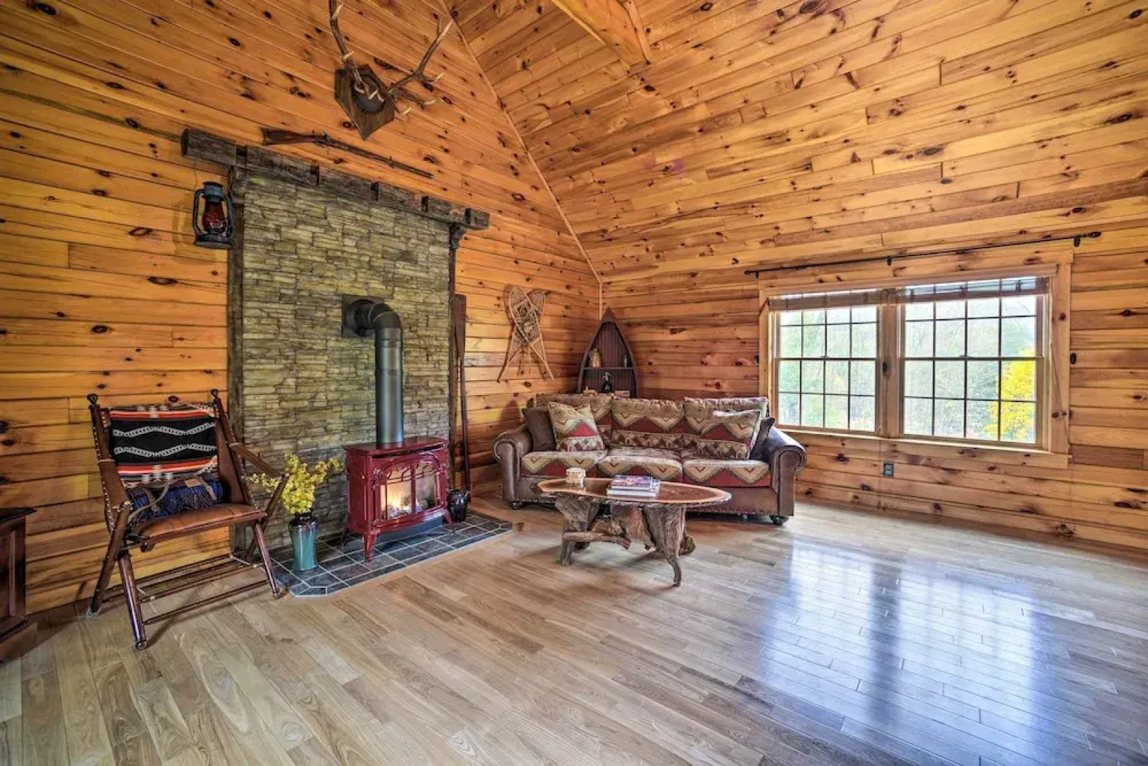 Lovely Fort Ann Lodge - 10 Mi to Lake George!