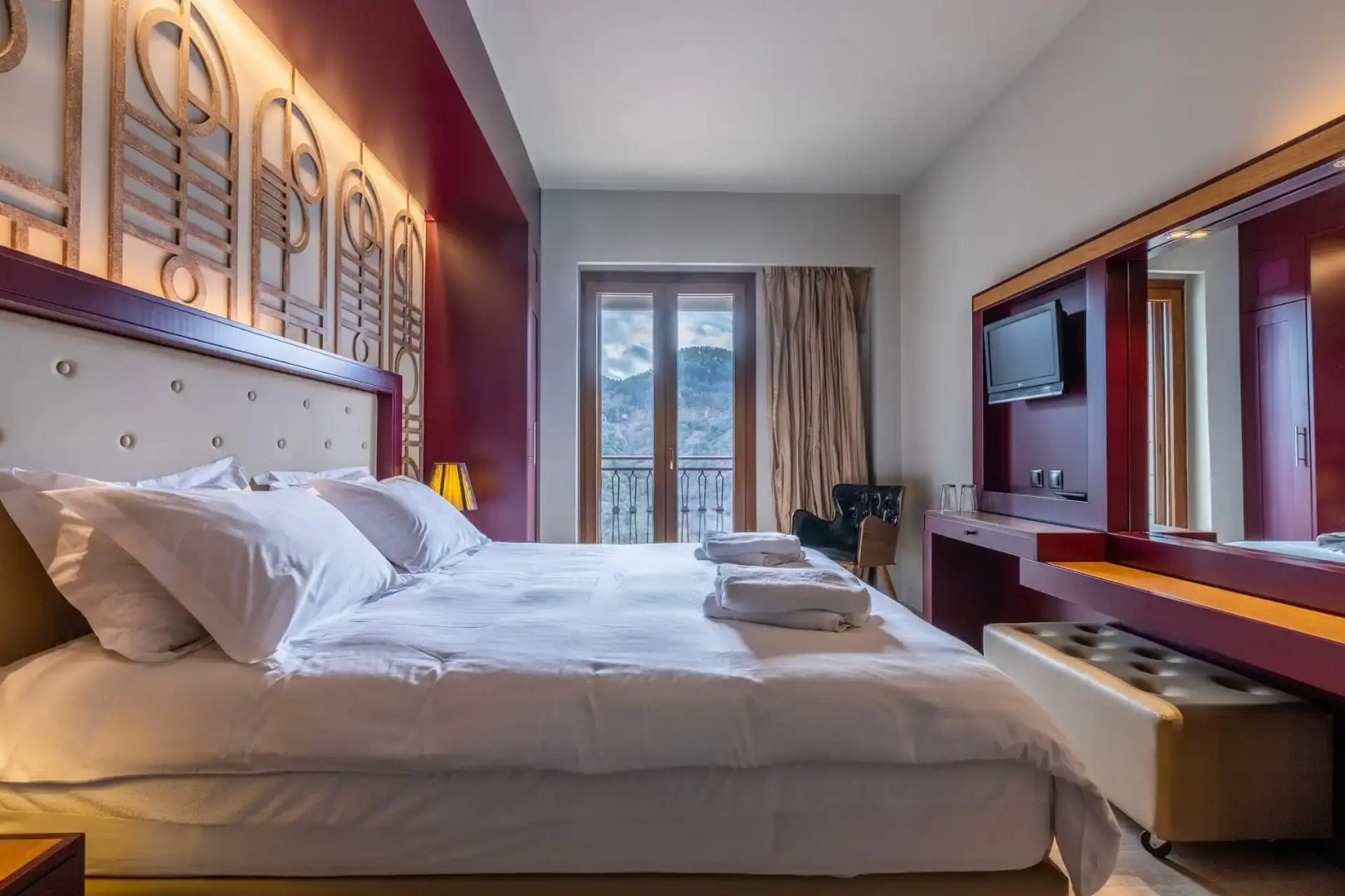 Maniatis Hotels & Resorts