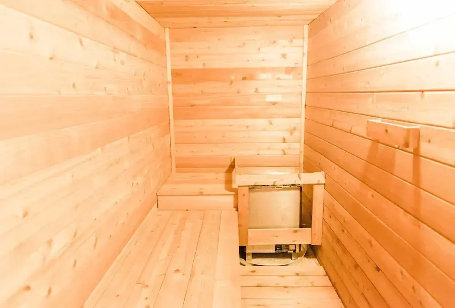 Capernaum Lakeside Lodge