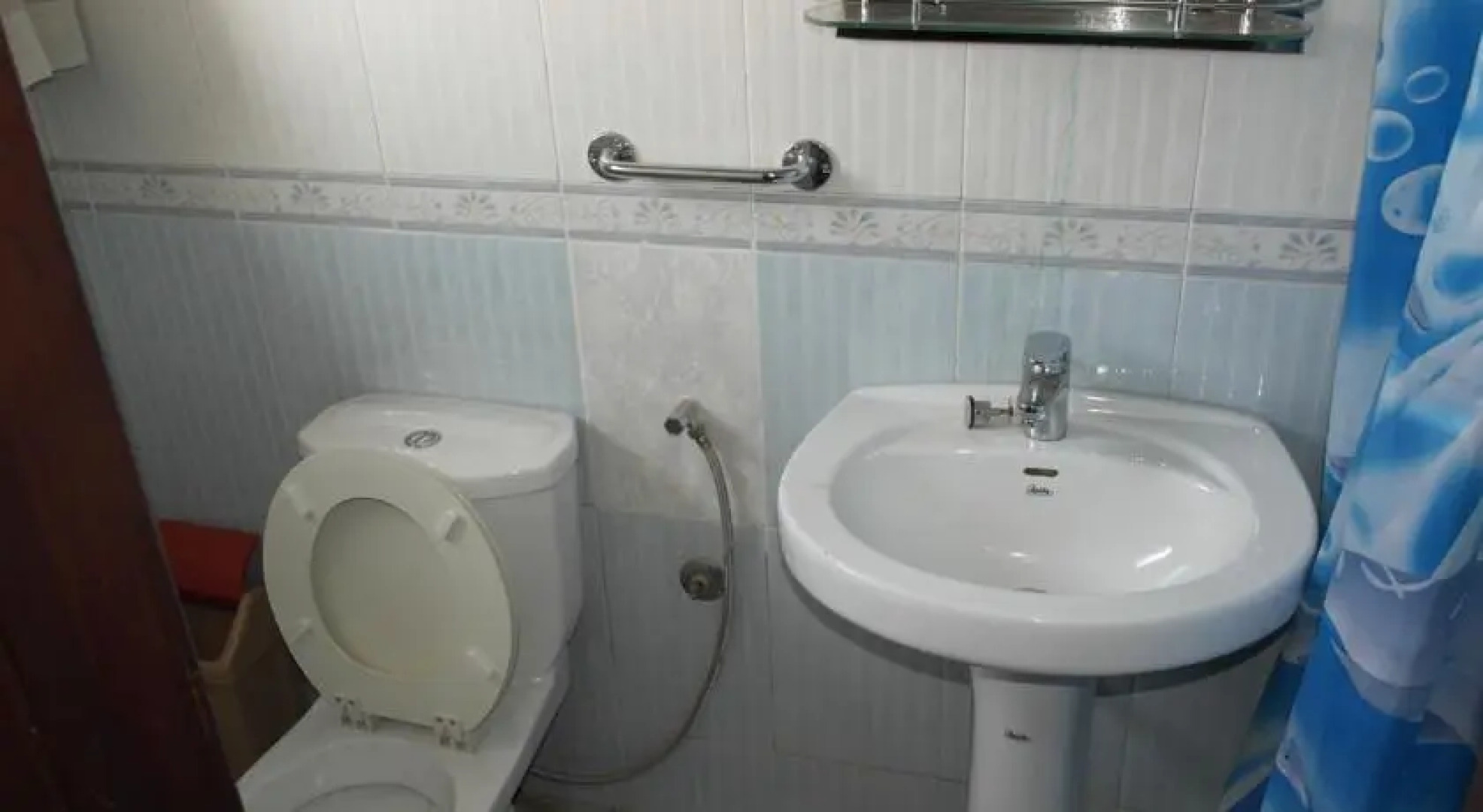 Continental Plaza Hotel