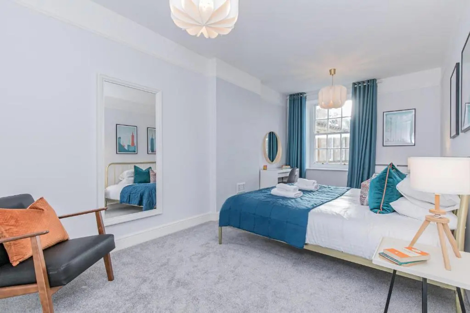 Oxfordshire Living - The Spencer Apartment - Woodstock